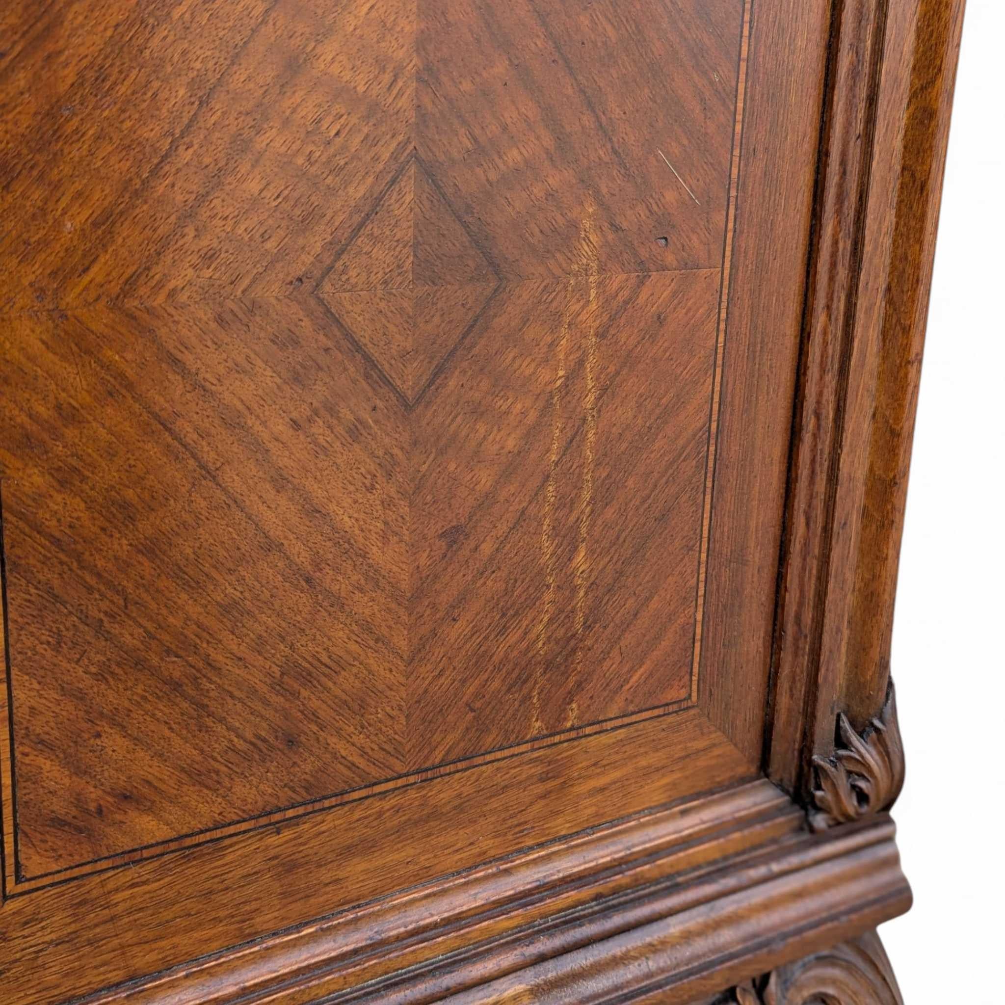 Pair of Antique French Louis XV Style Nightstands with Marble Tops, circa 1900 For Sale 9