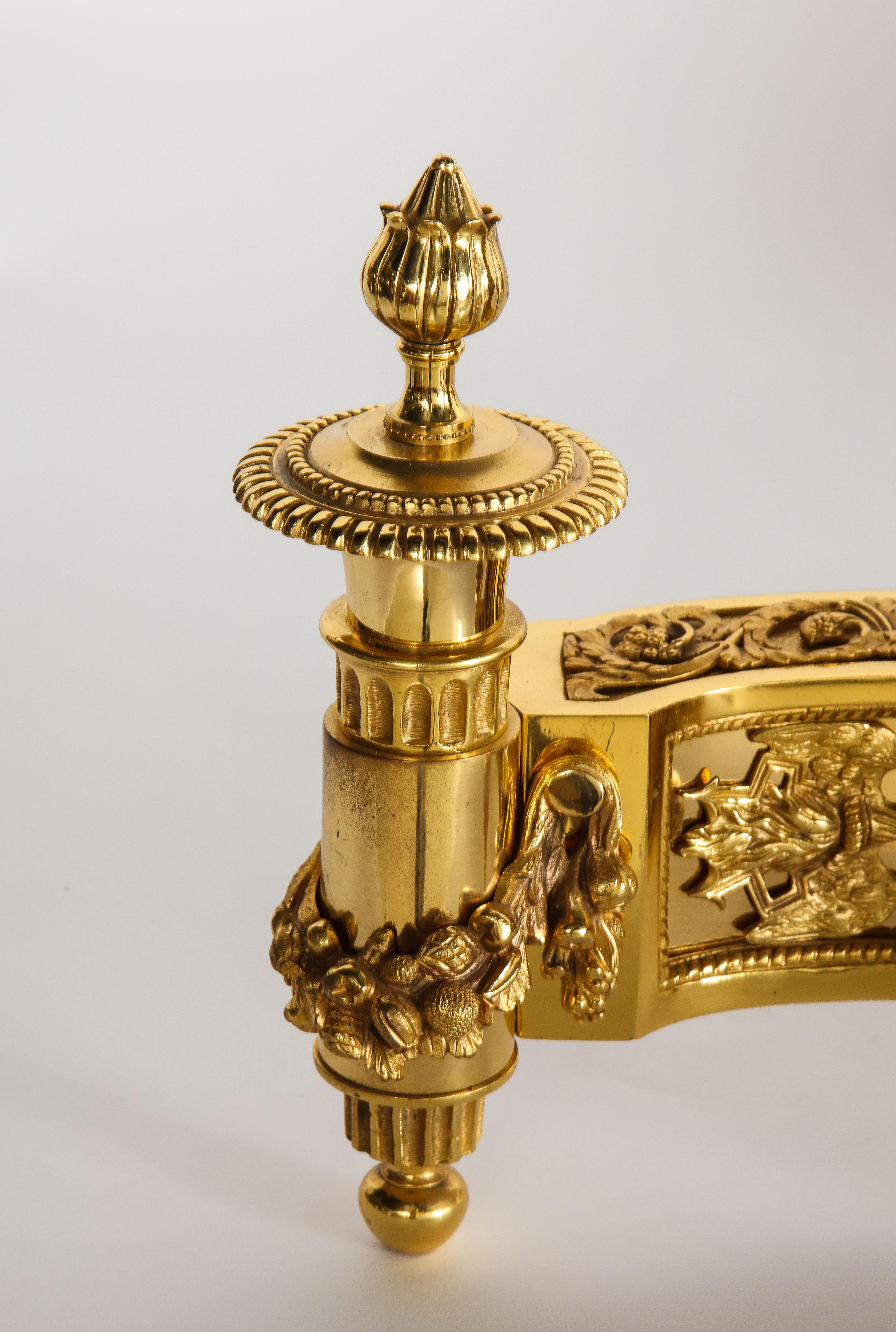 Paire de chenets anciens français de style Louis XVI en bronze doré en forme de lyre en vente 6
