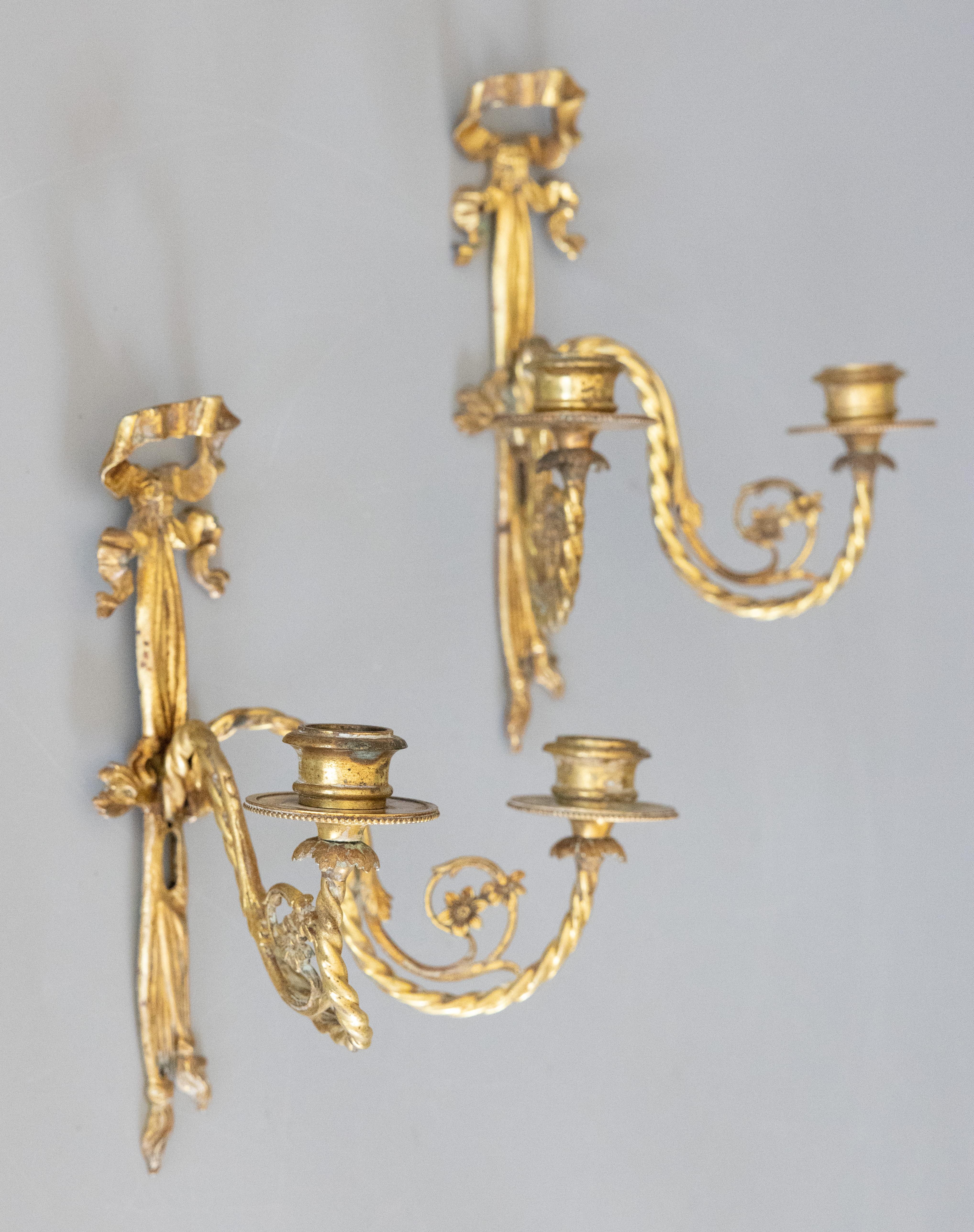 Gilt Pair of Antique French Louis XVI Style Gilded Bronze Bow & Ribbon Candle Sconces For Sale