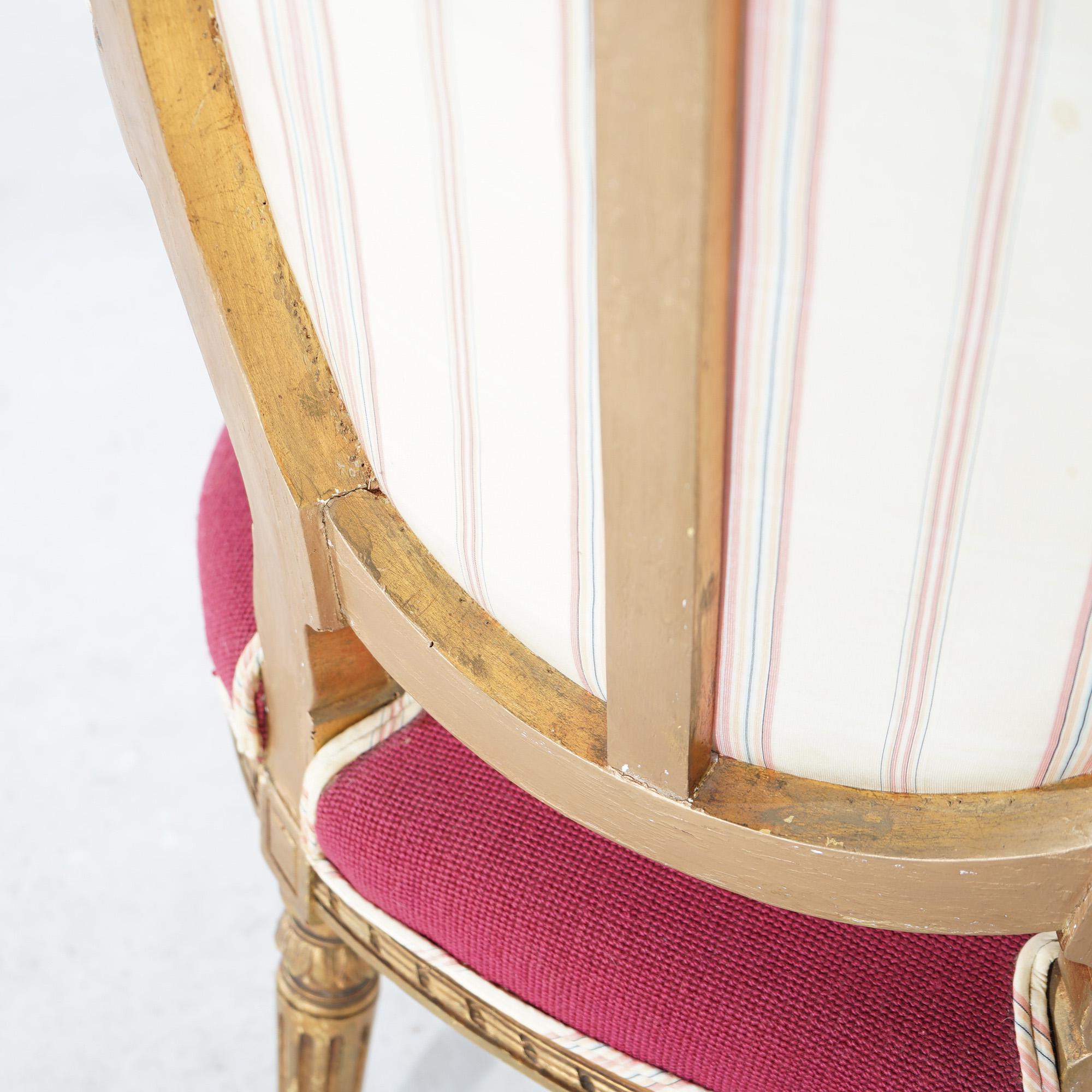 Paar antike französische Sessel aus vergoldetem Holz im Louis-XVI.-Stil, um 1920 im Angebot 6