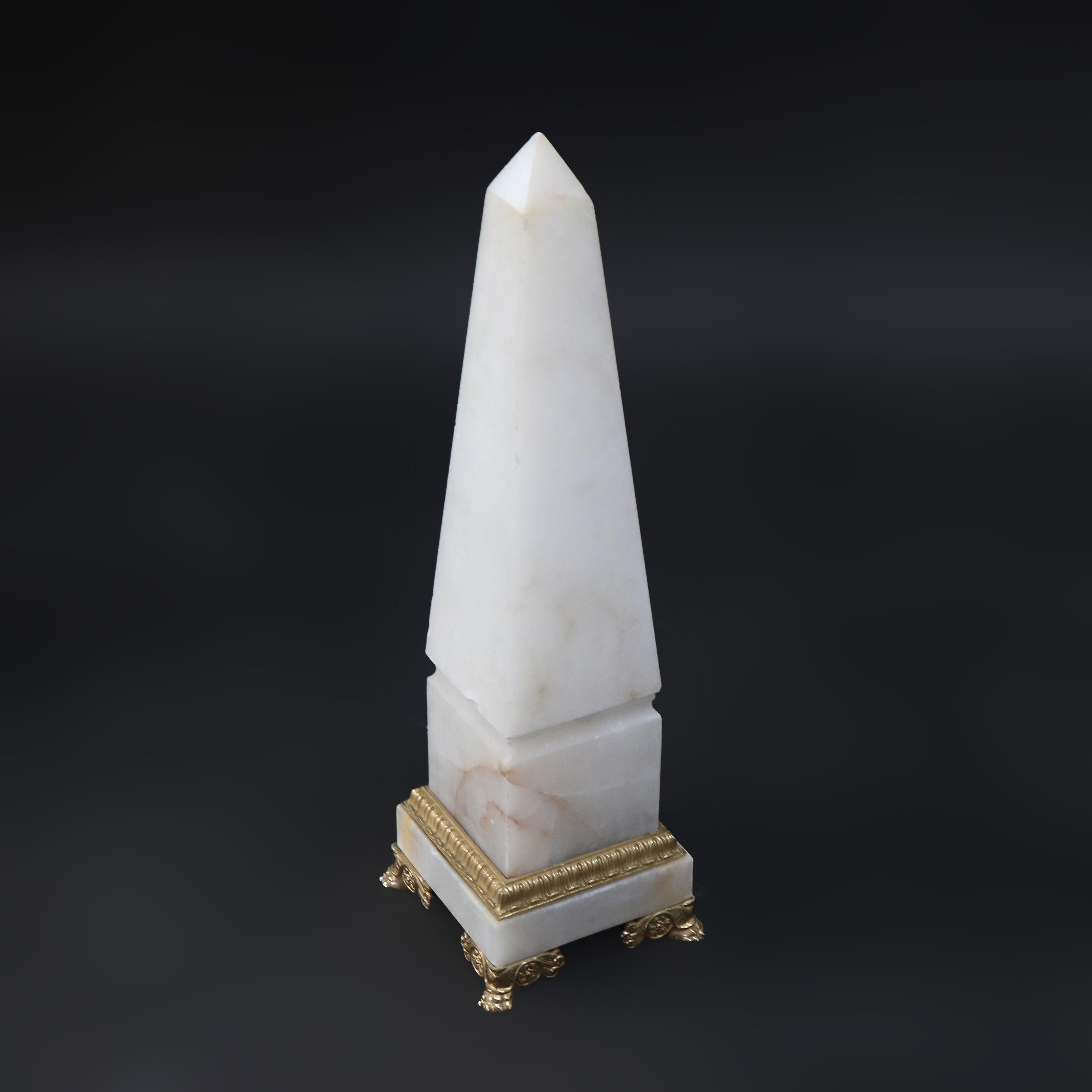 Coppia di obelischi francesi in marmo con montatura in ormolu C1890 in vendita 7