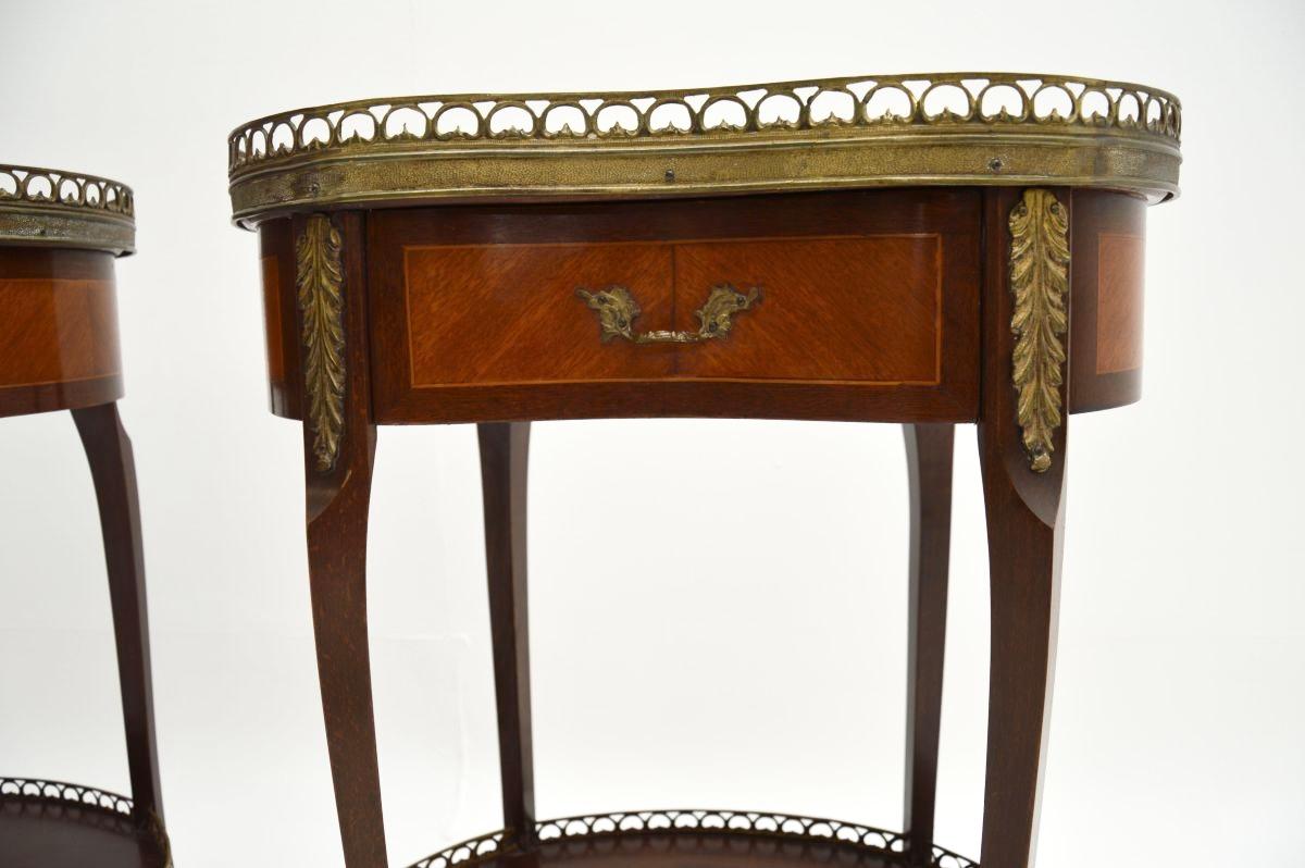Pair of Antique French Marble Top Kidney Shaped Side Tables For Sale 3
