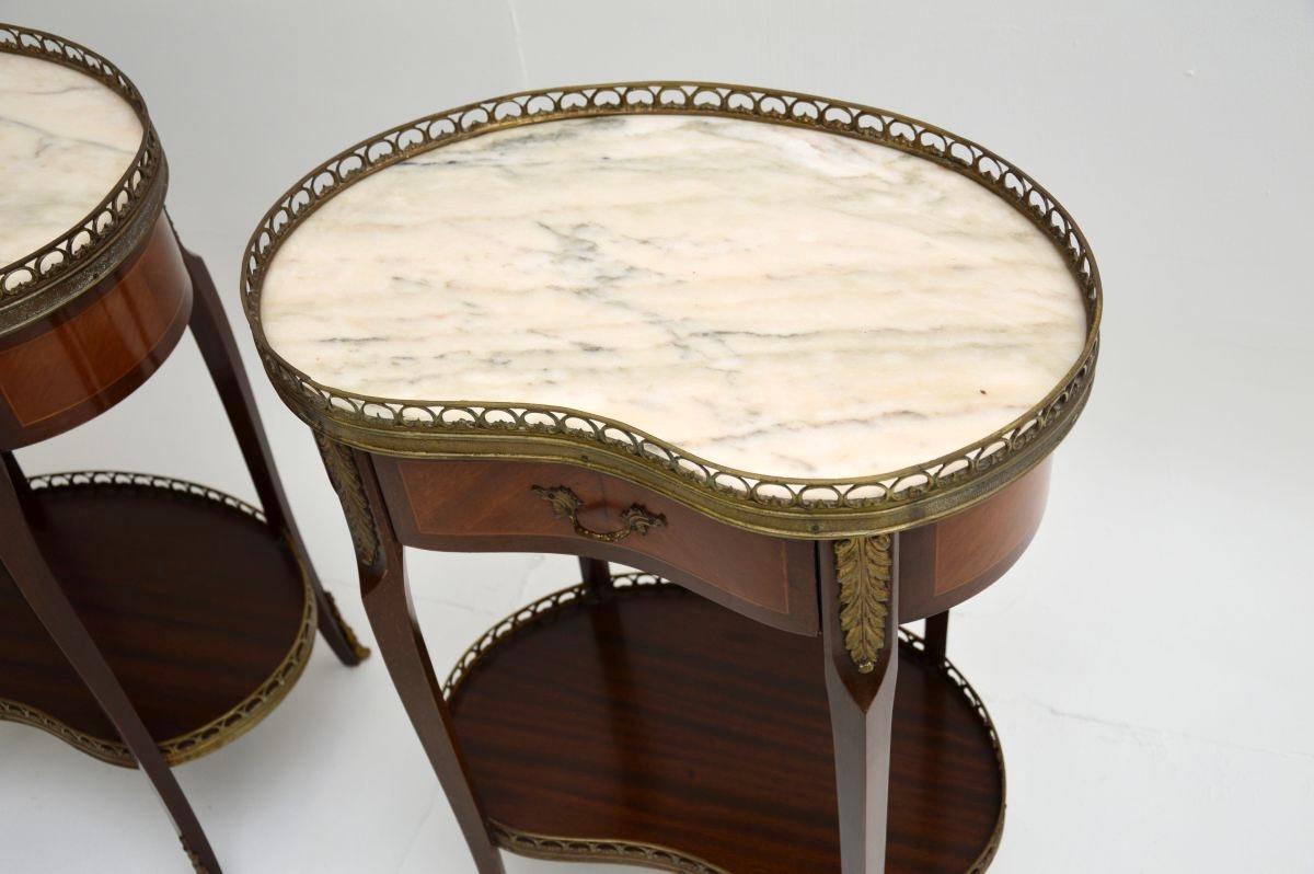 Pair of Antique French Marble Top Kidney Shaped Side Tables For Sale 2