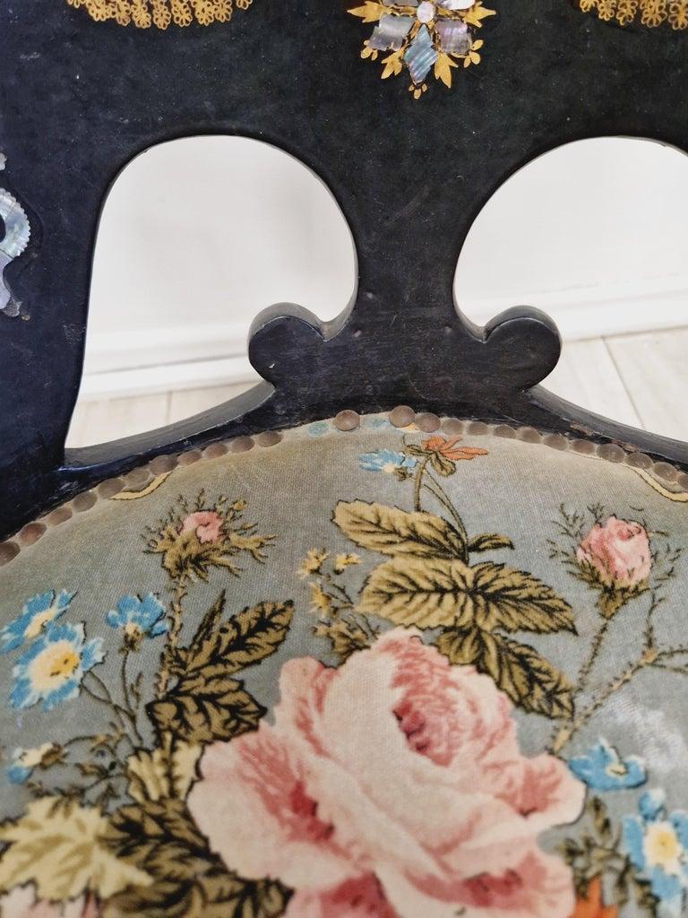 Français Paire de chaises antiques françaises Napoléon III en vente
