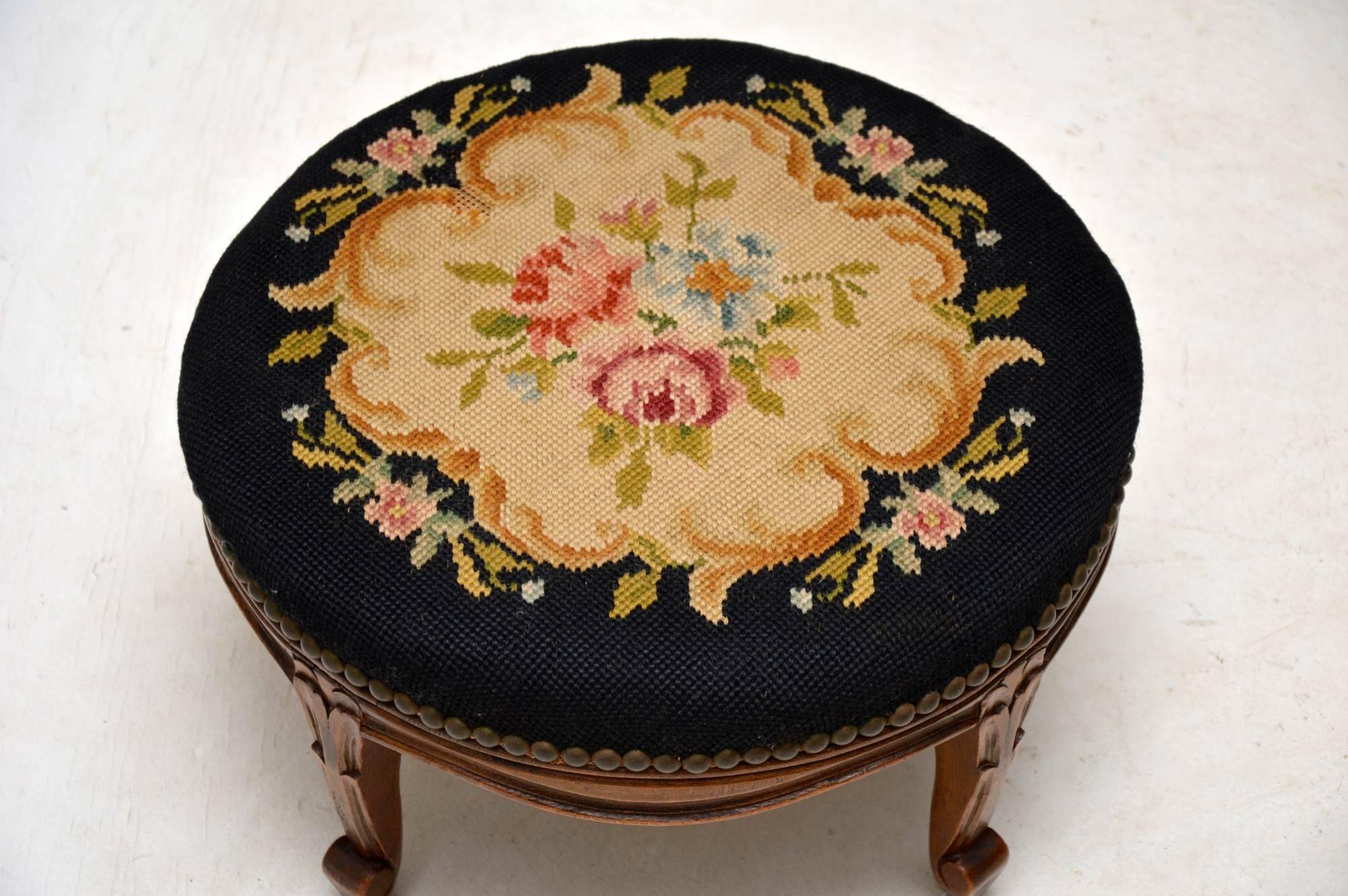 Late 19th Century Pair of Antique French Needlepoint Foot Stools