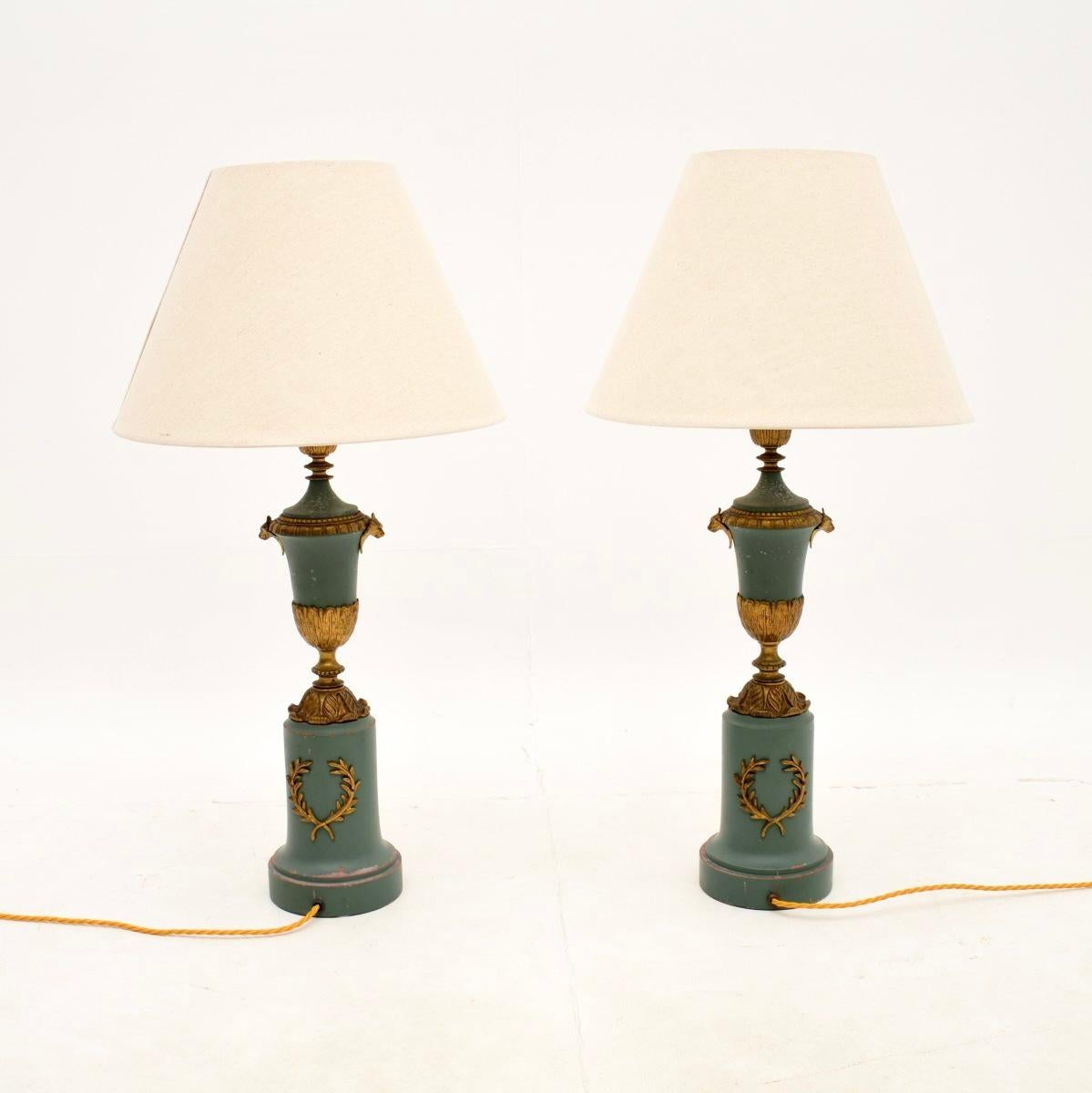 Néoclassique Paire de lampes de bureau françaises anciennes de style néoclassique en vente