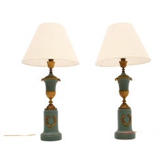 Paire de lampes de bureau françaises anciennes de style néoclassique