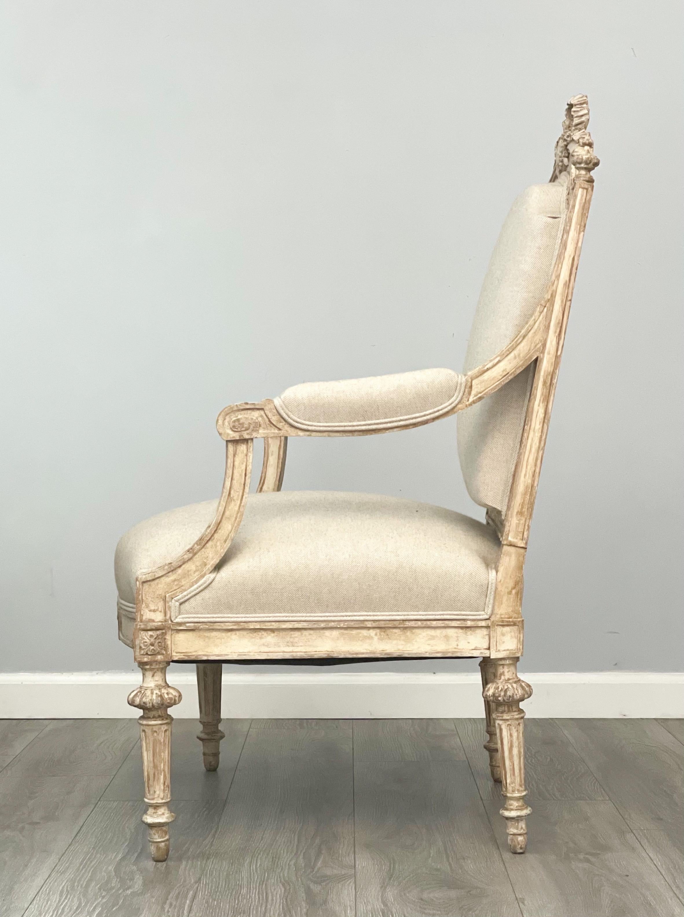 Pair of Antique French Neoclassical Armchairs In Good Condition In Los Angeles, CA