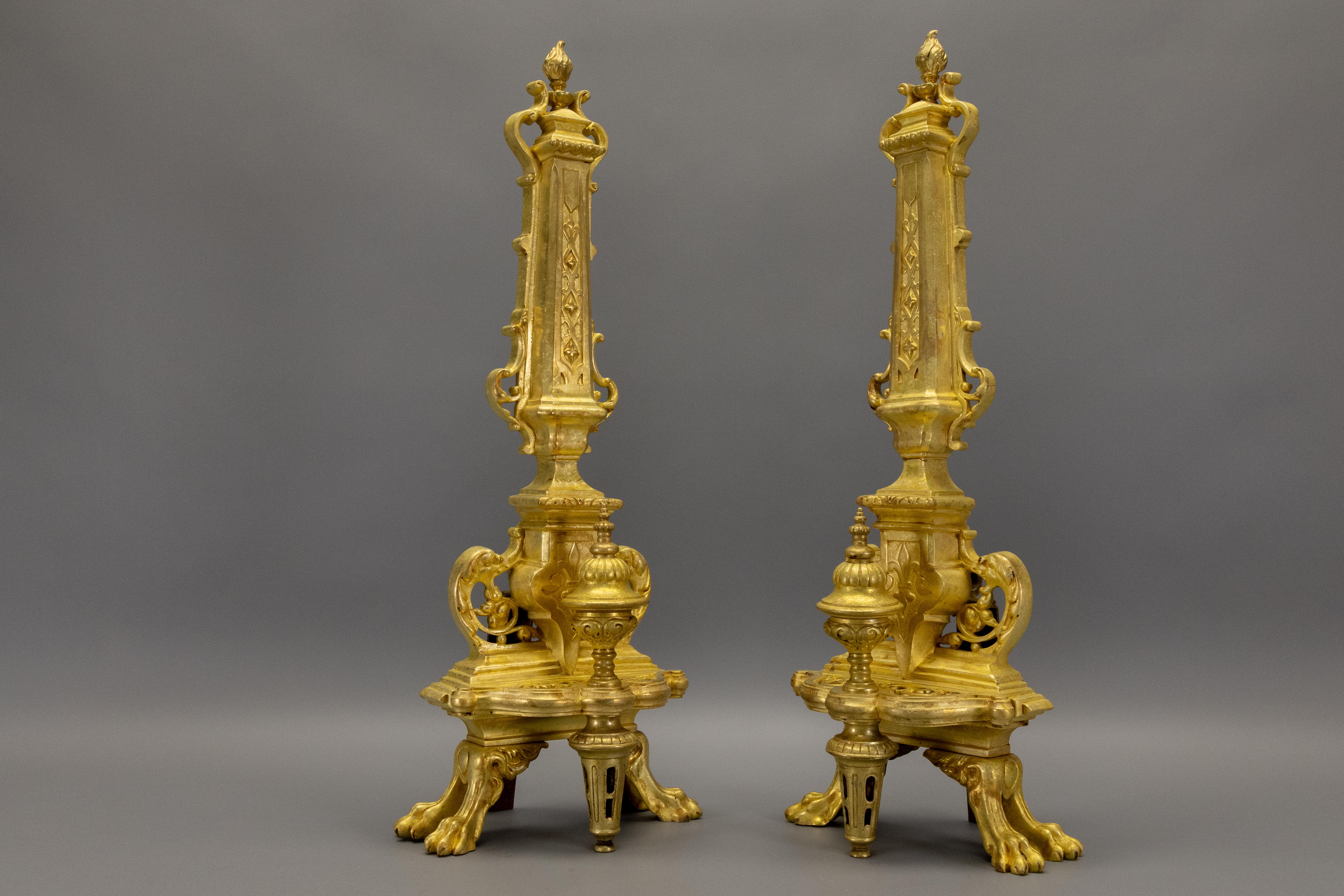 Coppia di antichi cani da fuoco neoclassici francesi in bronzo e ferro o androni in vendita 5