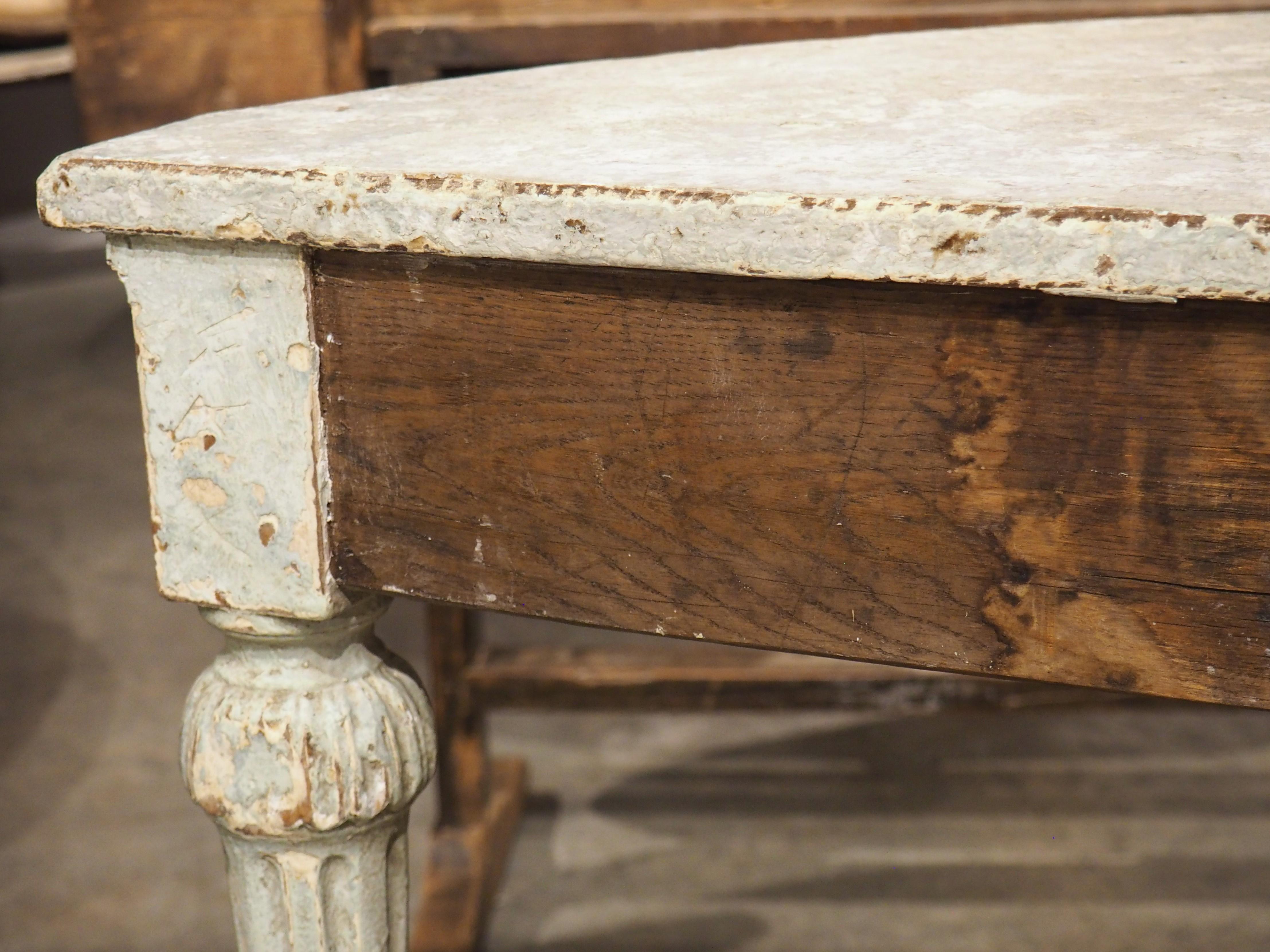 Coppia di antiche console francesi in quercia dipinta in stile Luigi XVI a chiave greca, C.I.C. 1880 in vendita 11