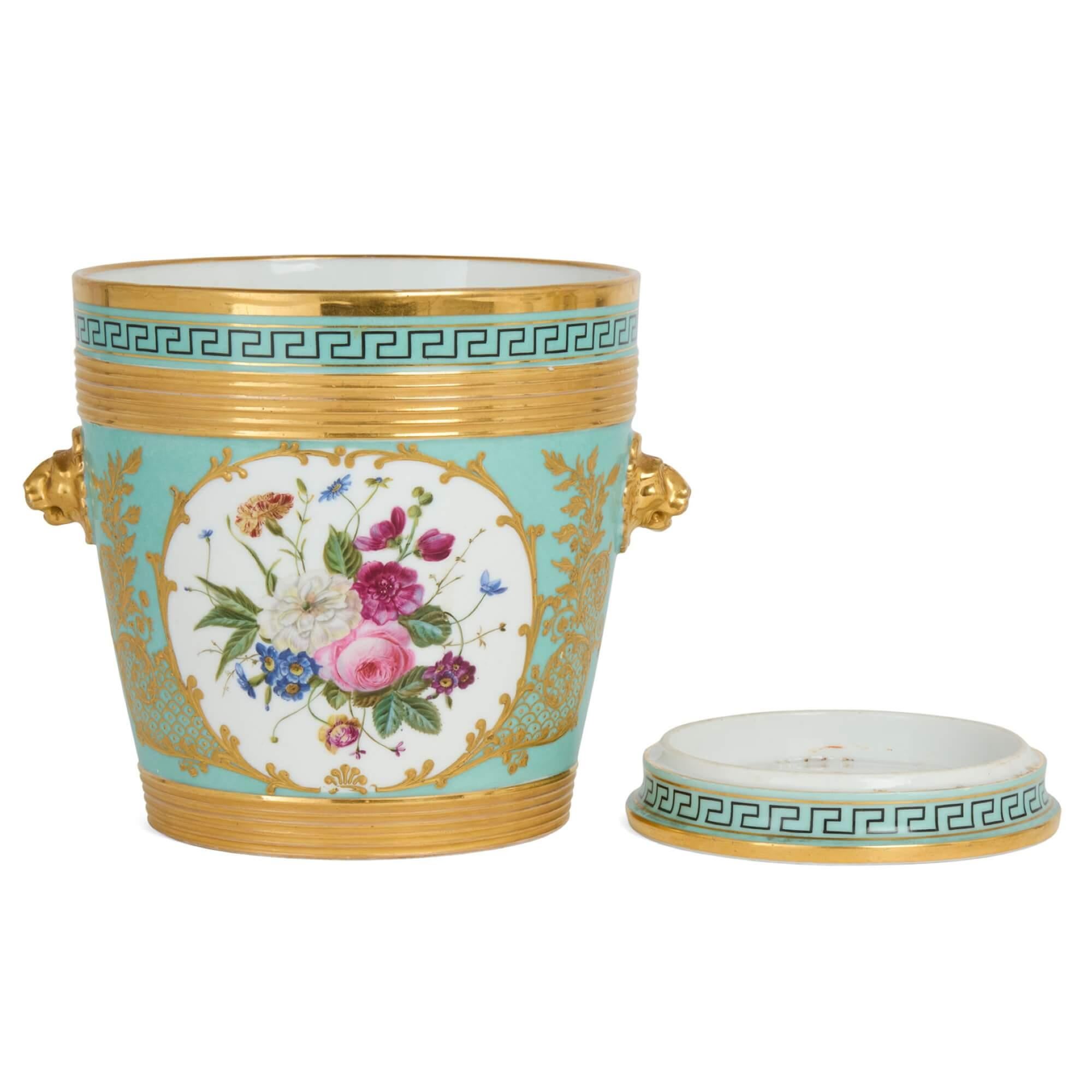 Pareja de Cacharros de Porcelana Antique French de Rihouet Francés en venta