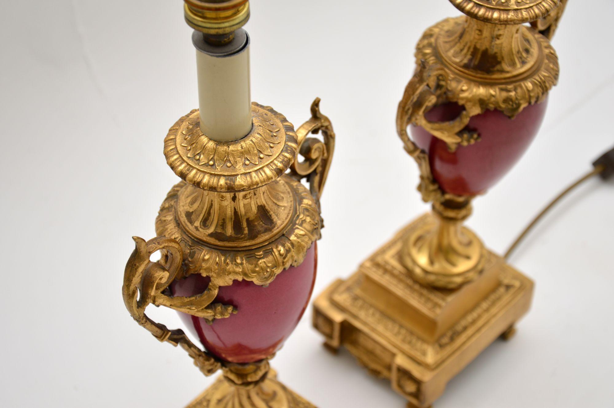 Pair of Antique French Porcelain & Gilt Metal Table Lamps 7