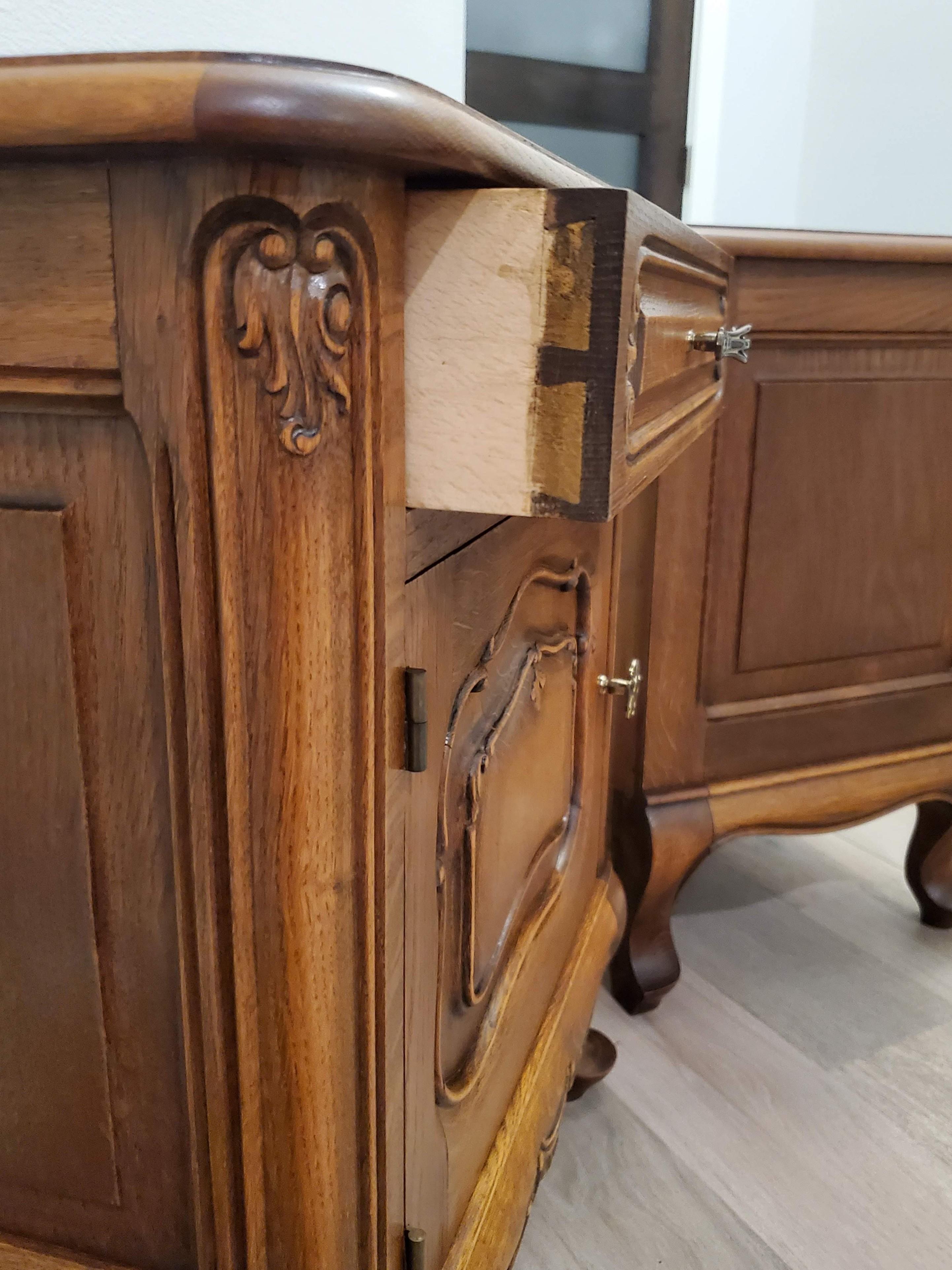 Pair of Antique French Provincial Figured Bedside Cabinets 6