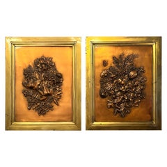 Paire de plaques anciennes en cuivre repoussé, vers 1890