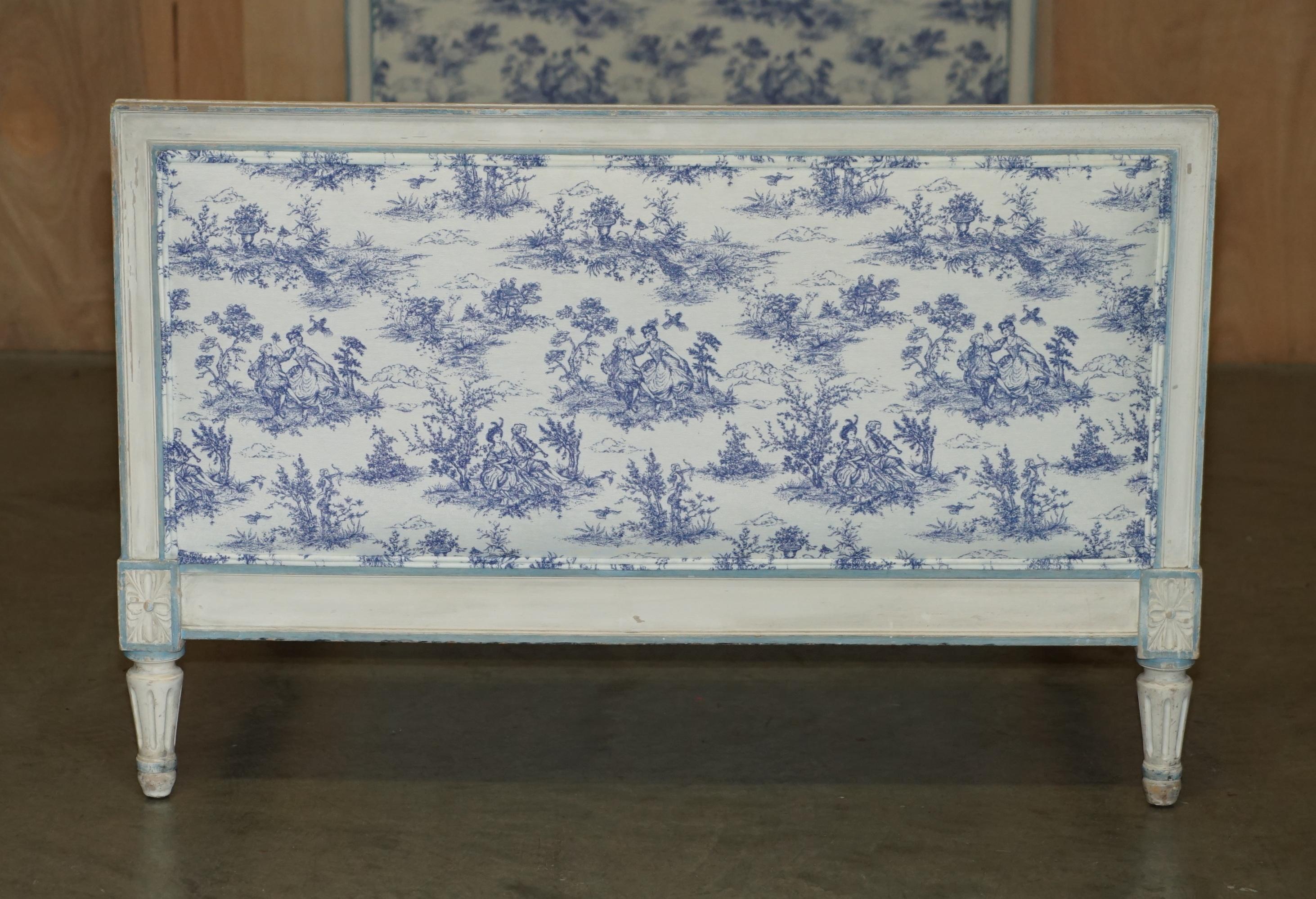 Late 19th Century PAIR OF ANTIQUE FRENCH SiNGLE BEDSTEAD FRAMES WITH TOILE DE JOUY UPHOLSTERY For Sale