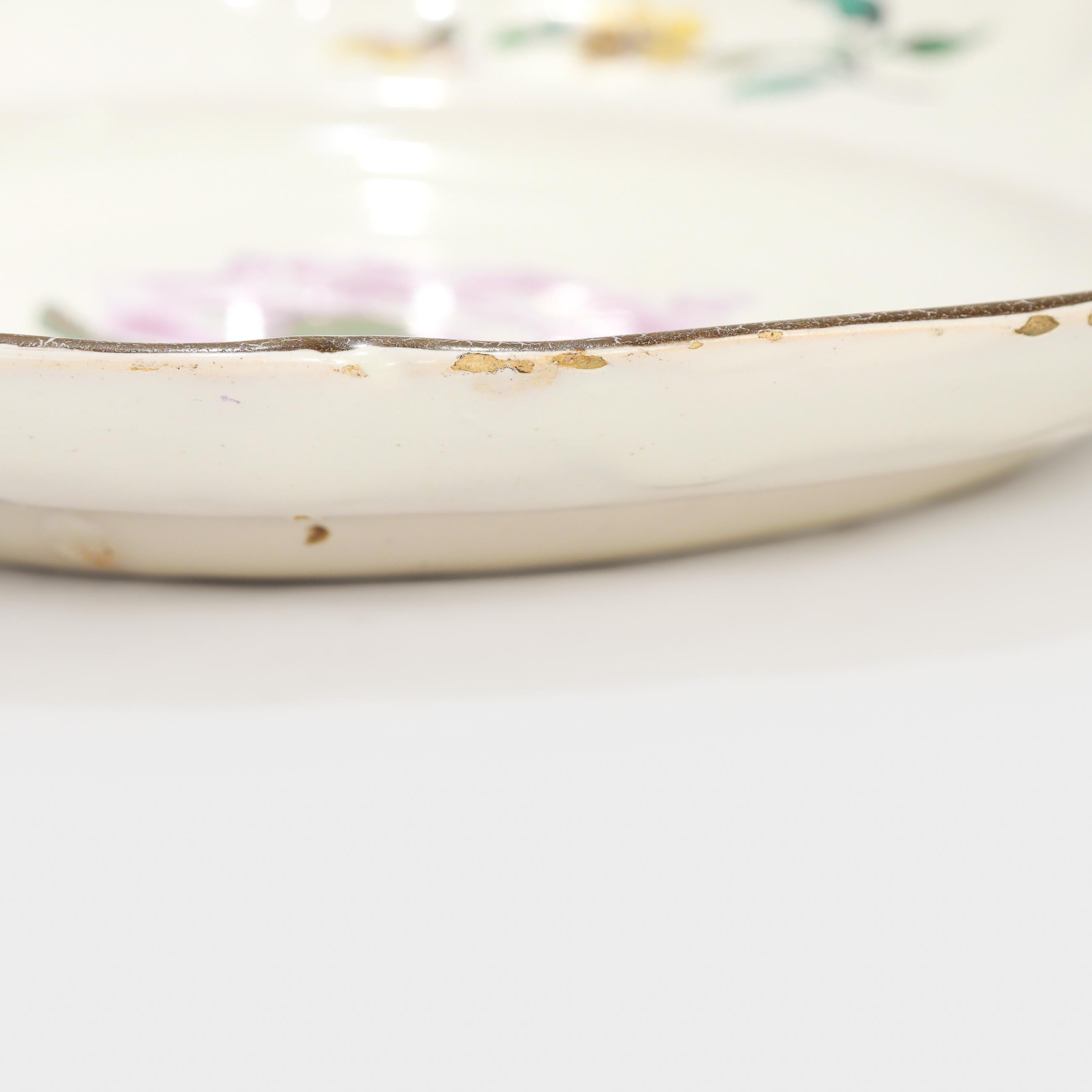 Pair of Antique French Strasbourg Faience Floral Plates For Sale 11