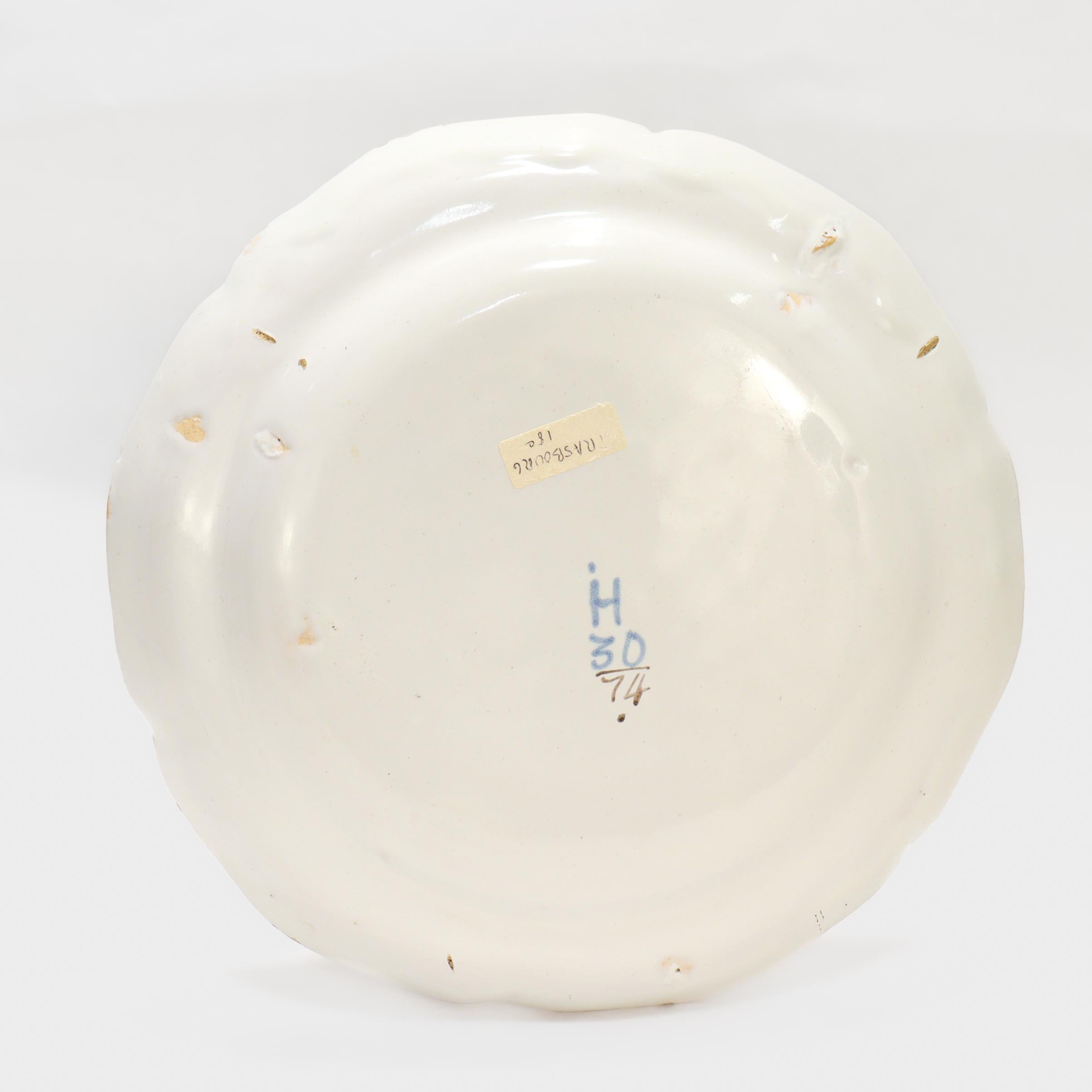 Pair of Antique French Strasbourg Faience Floral Plates For Sale 1