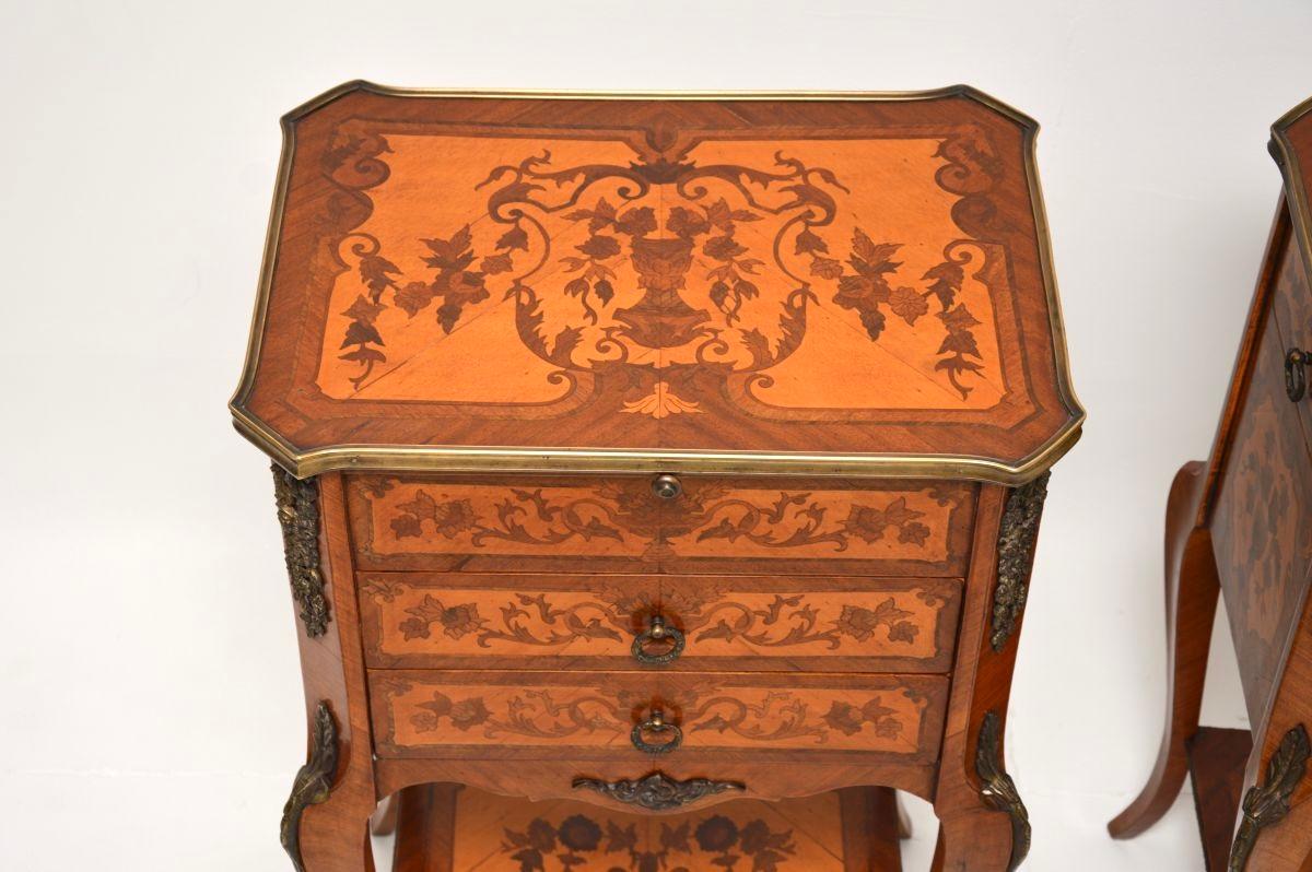 Coppia di tavolini antichi in stile francese in vendita 3