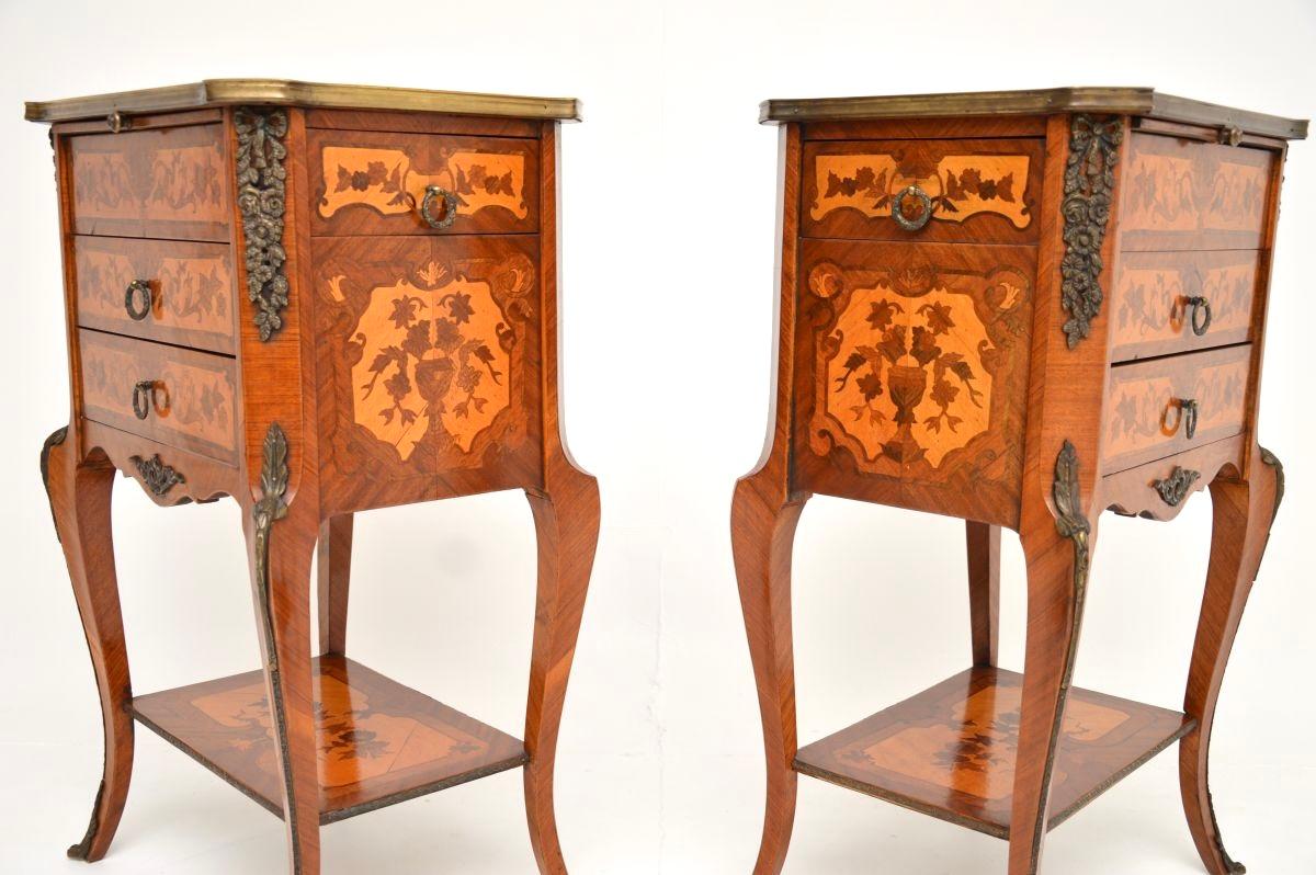 Metà XX secolo Coppia di tavolini antichi in stile francese in vendita