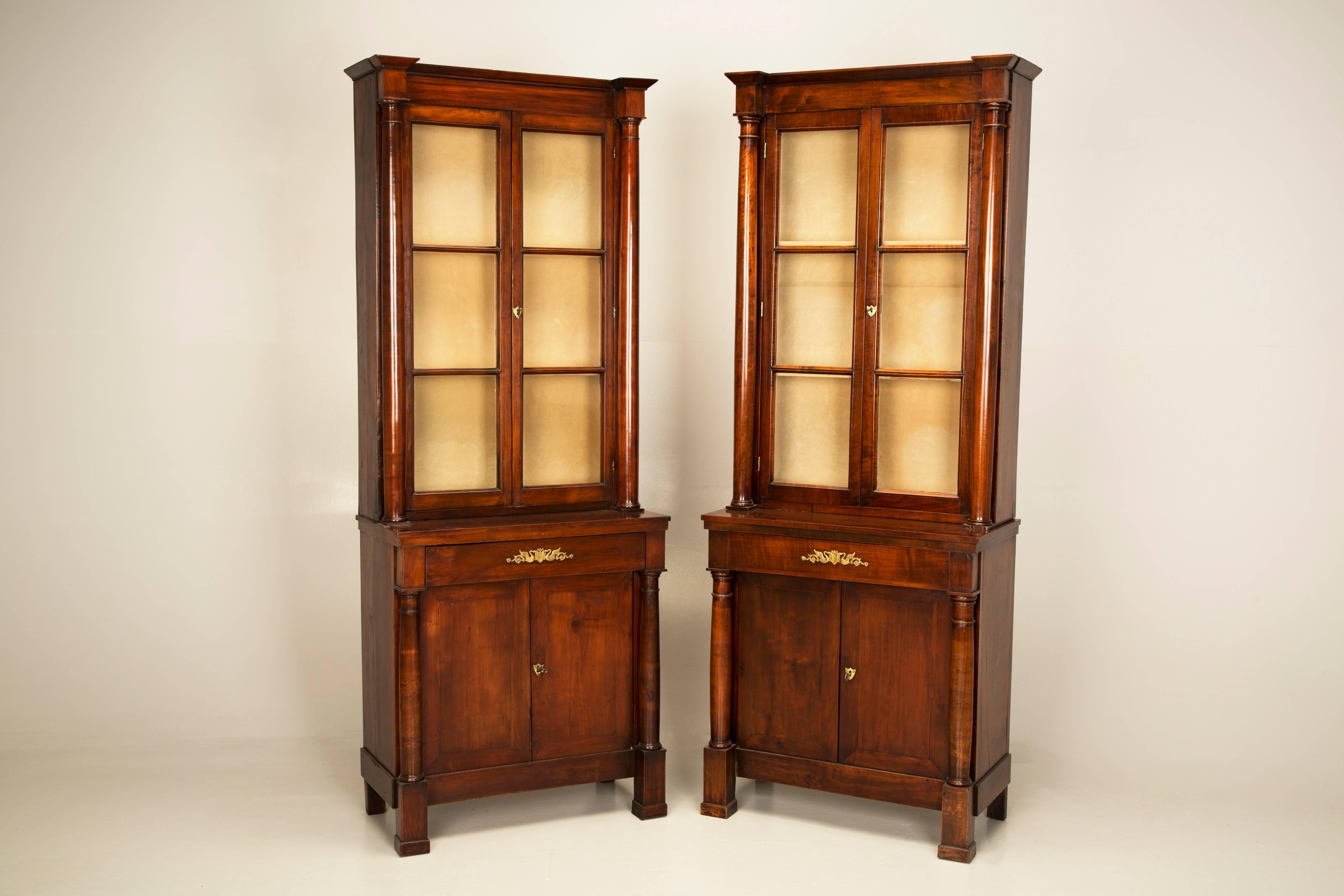 Paire de bibliothèques anciennes françaises 