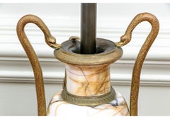 Paar Antique French Victorian Marmor und vergoldete Bronze Tischlampen
