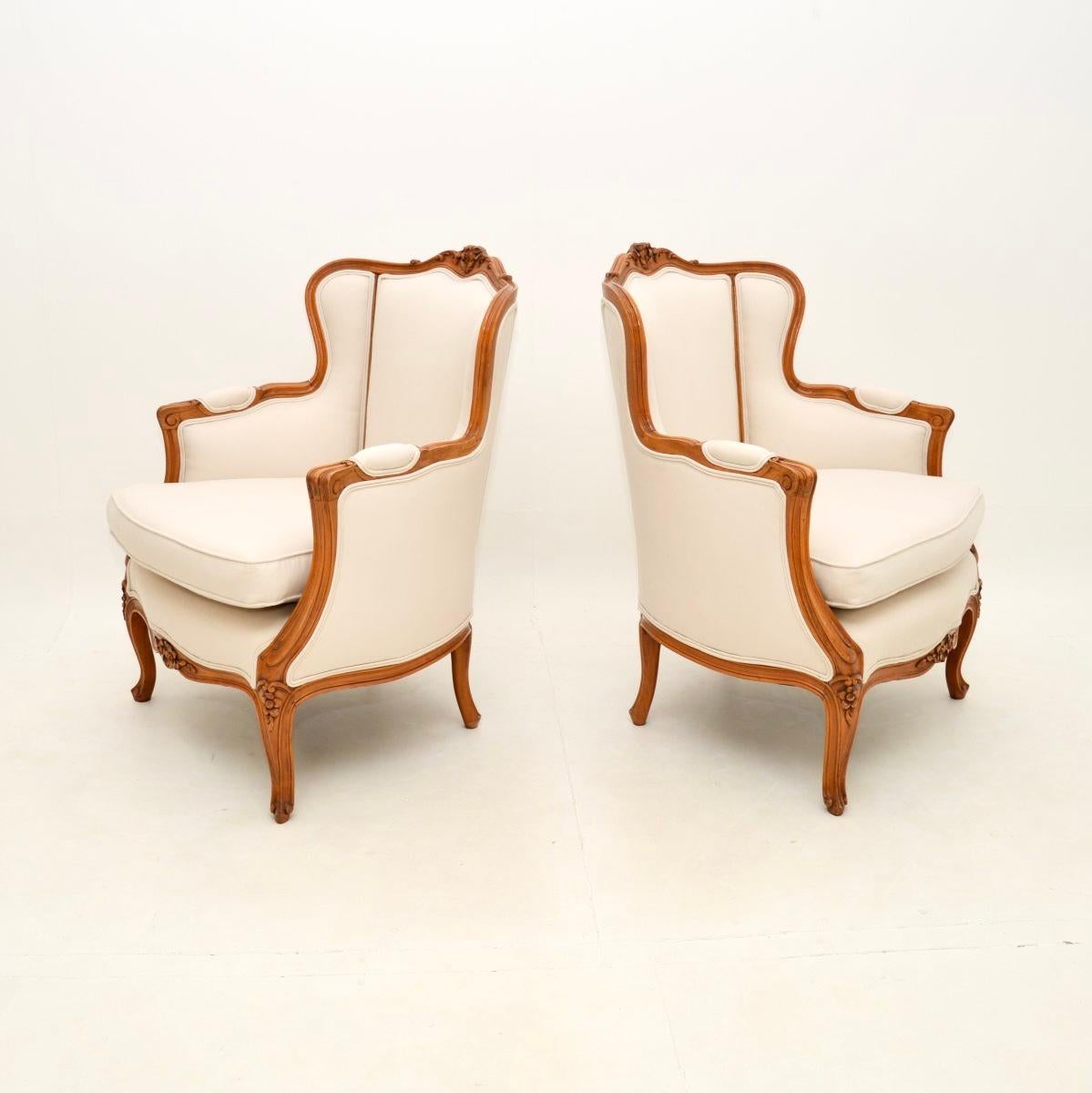 Louis XV Pair of Antique French Walnut Armchairs For Sale