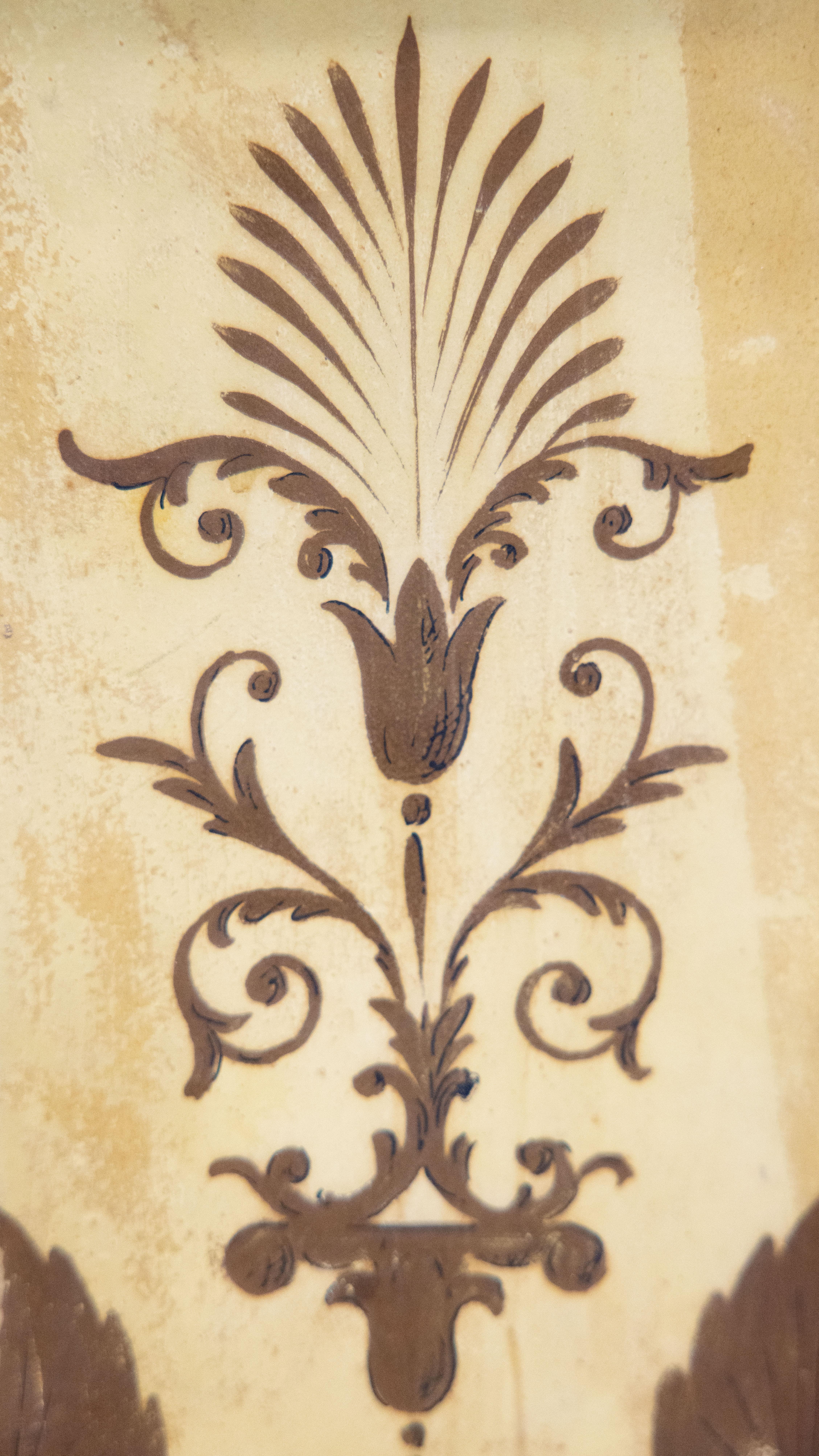 Tôle Paire d'Urnes Jardinières Cachepots en Tole Jaune, circa 1900 en vente