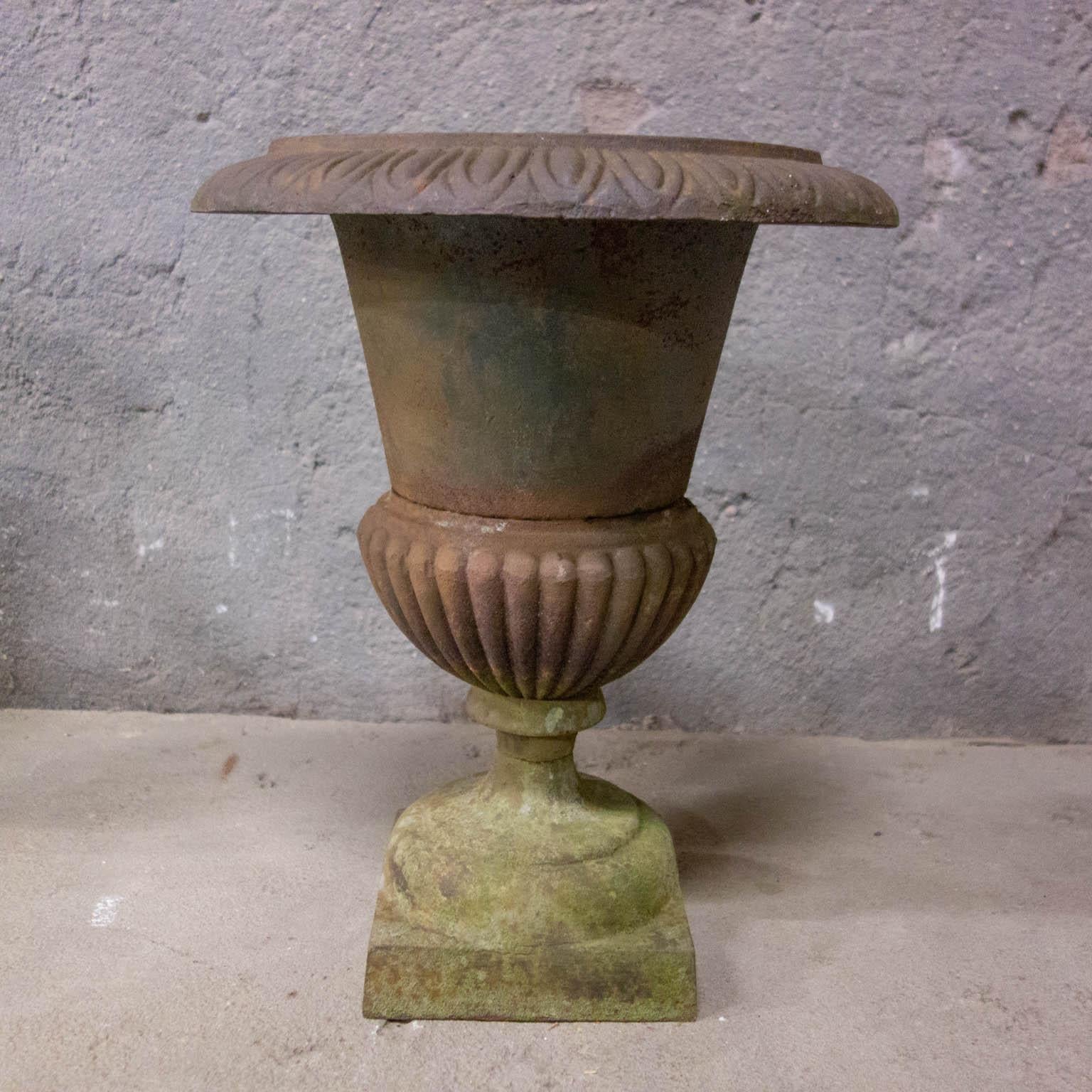 Pair of Antique Garden Vases, Cast Iron For Sale 6