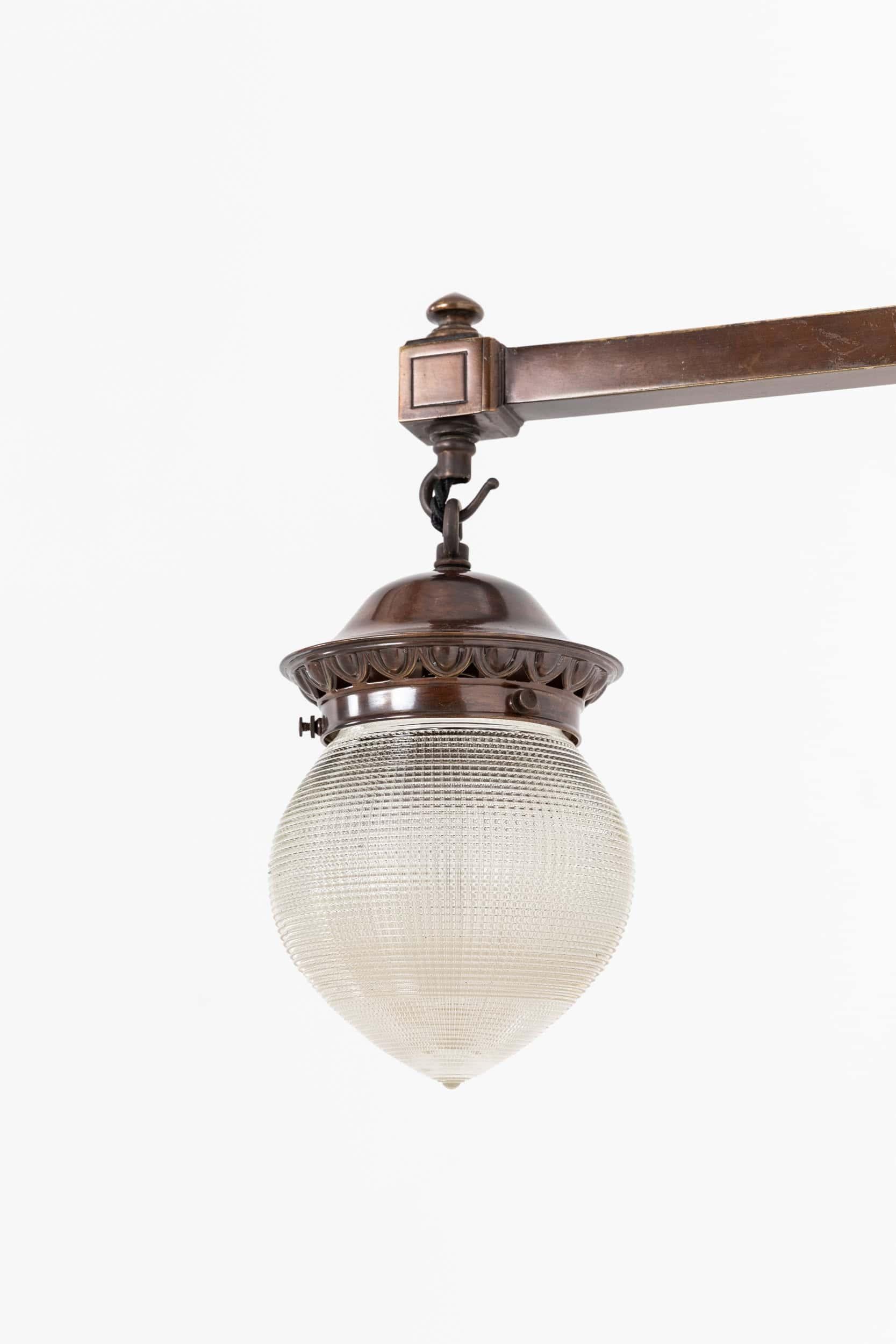 Pressed Pair of Antique GEC / Holophane Prismatic Glass and Brass Wall Lamps, c.1920 For Sale