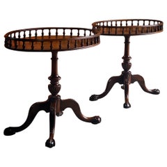 Pair of Antique George III style Mahogany Oval Tray Top Tables, Mid 20th Century