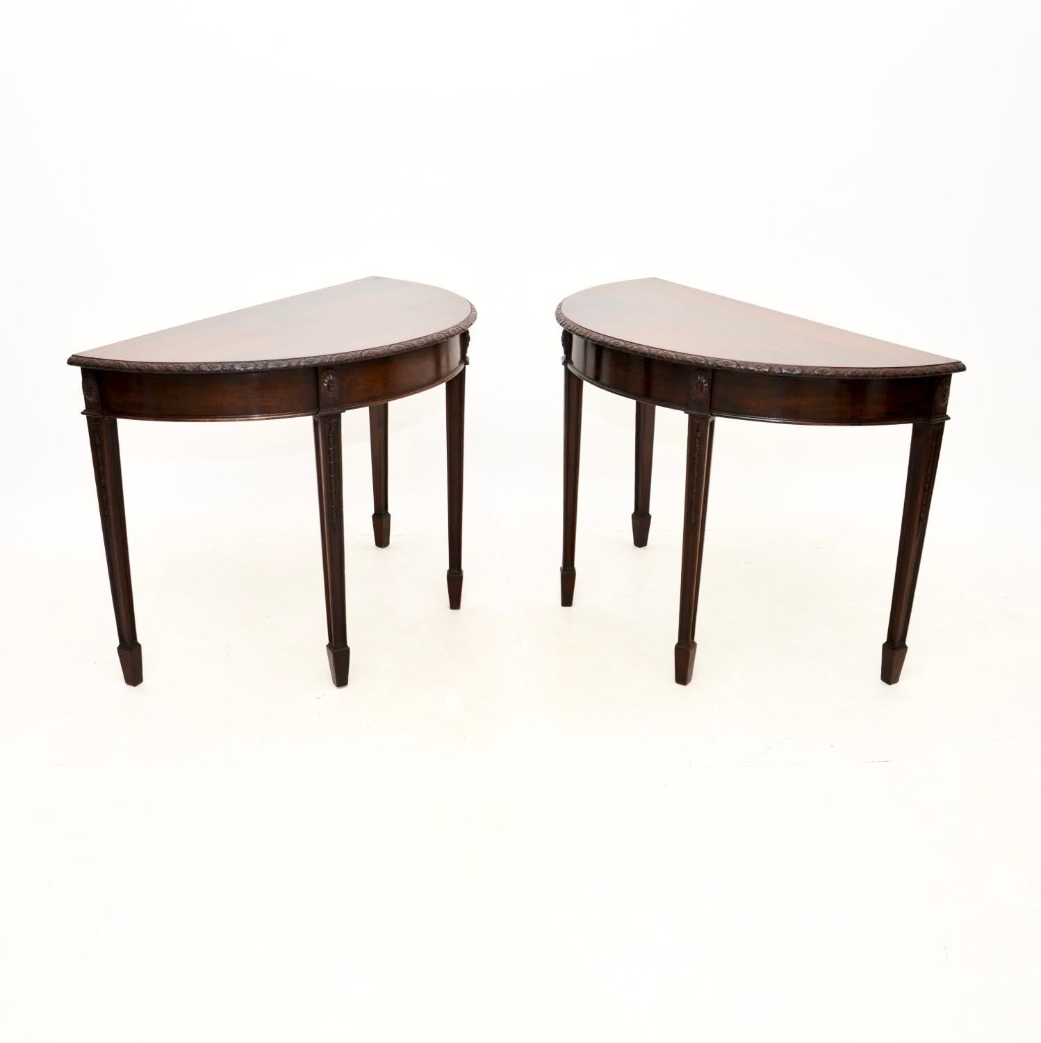 George III Pair of Antique Georgian Console Tables For Sale