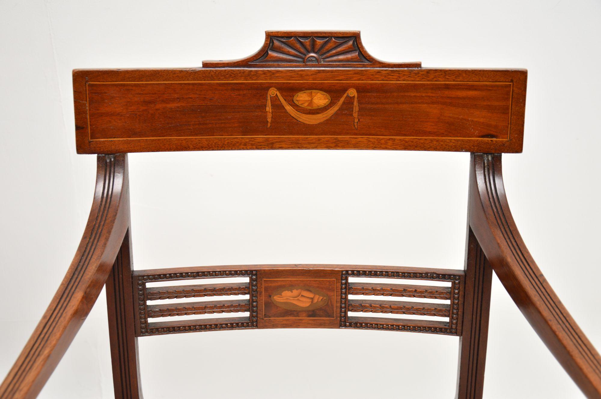 Pair of Antique Georgian Inlaid Armchairs In Good Condition In London, GB