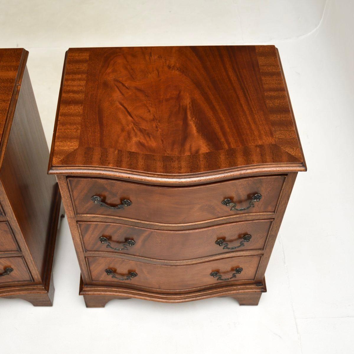 Pair of Antique Georgian Style Bedside Chests 1