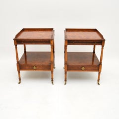 Paire de tables d'appoint anciennes en loupe d'orme de style géorgien