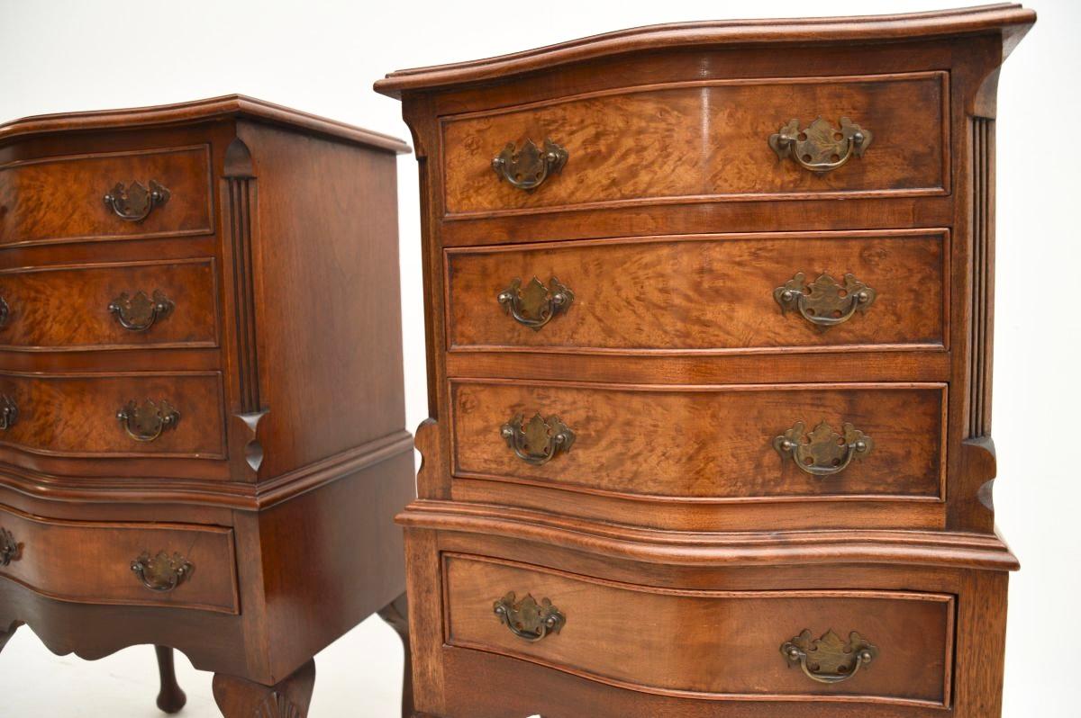 Pair of Antique Georgian Style Burr Walnut Bedside Chests For Sale 4