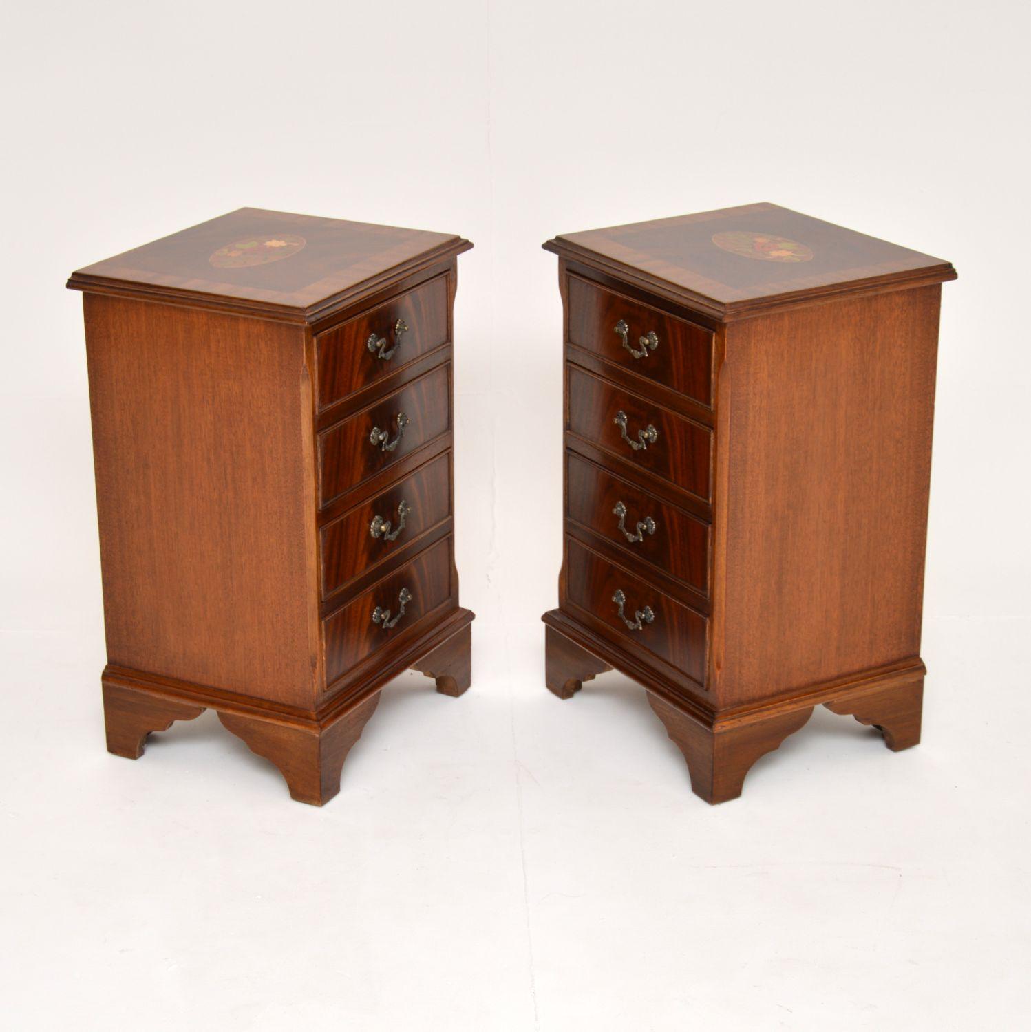 Pair of Antique Georgian Style Inlaid Bedside Chests 4
