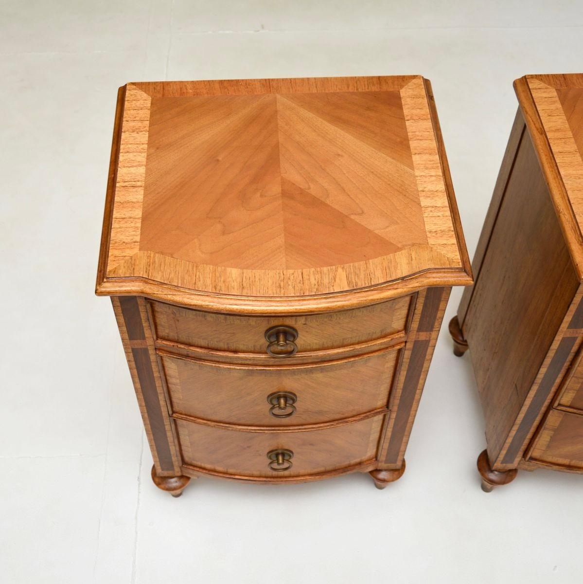 Mid-20th Century Pair of Antique Georgian Style Inlaid Walnut Bedside Chests