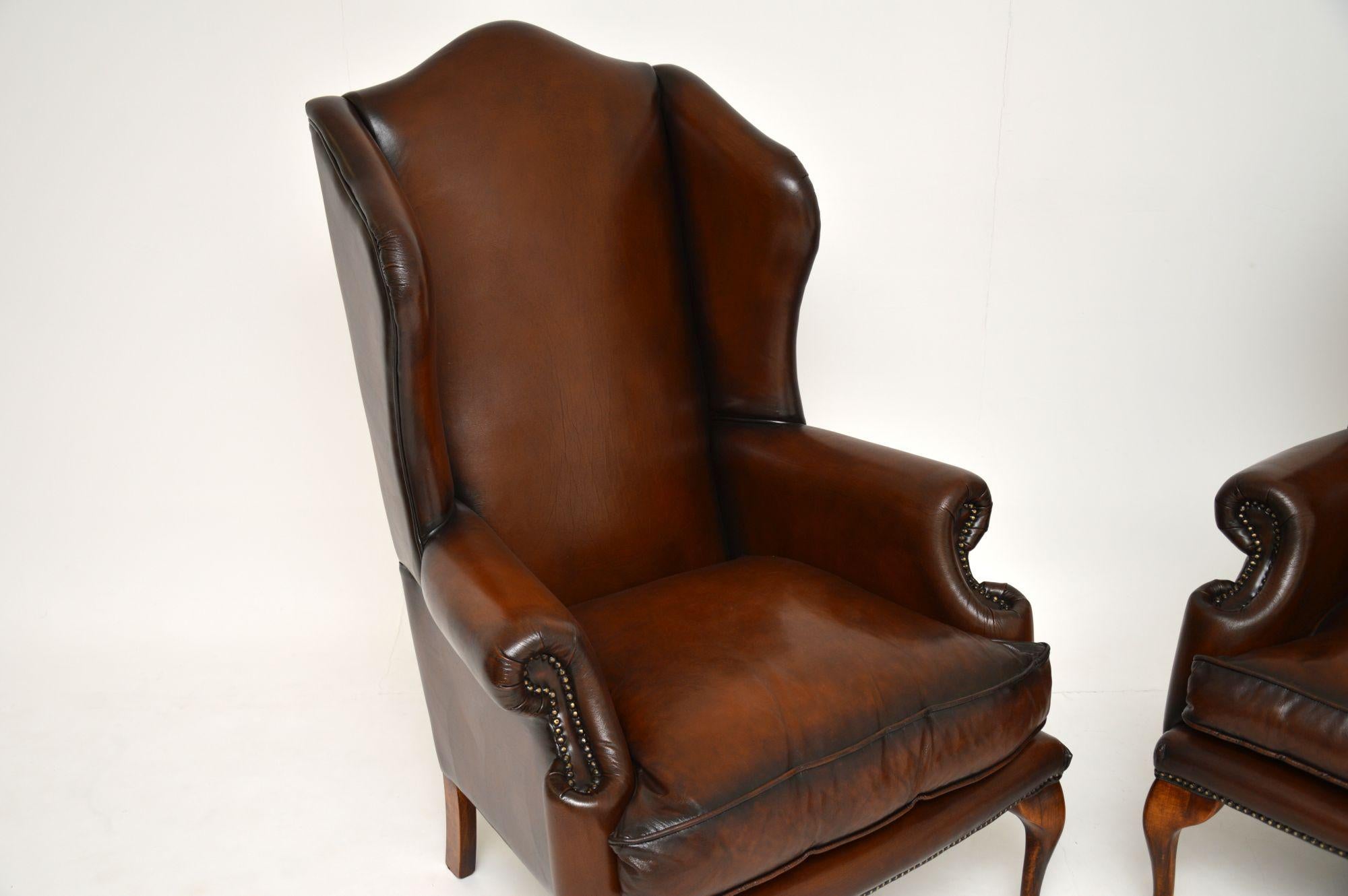 Pair of Antique Georgian Style Leather Wingback Armchairs In Good Condition In London, GB