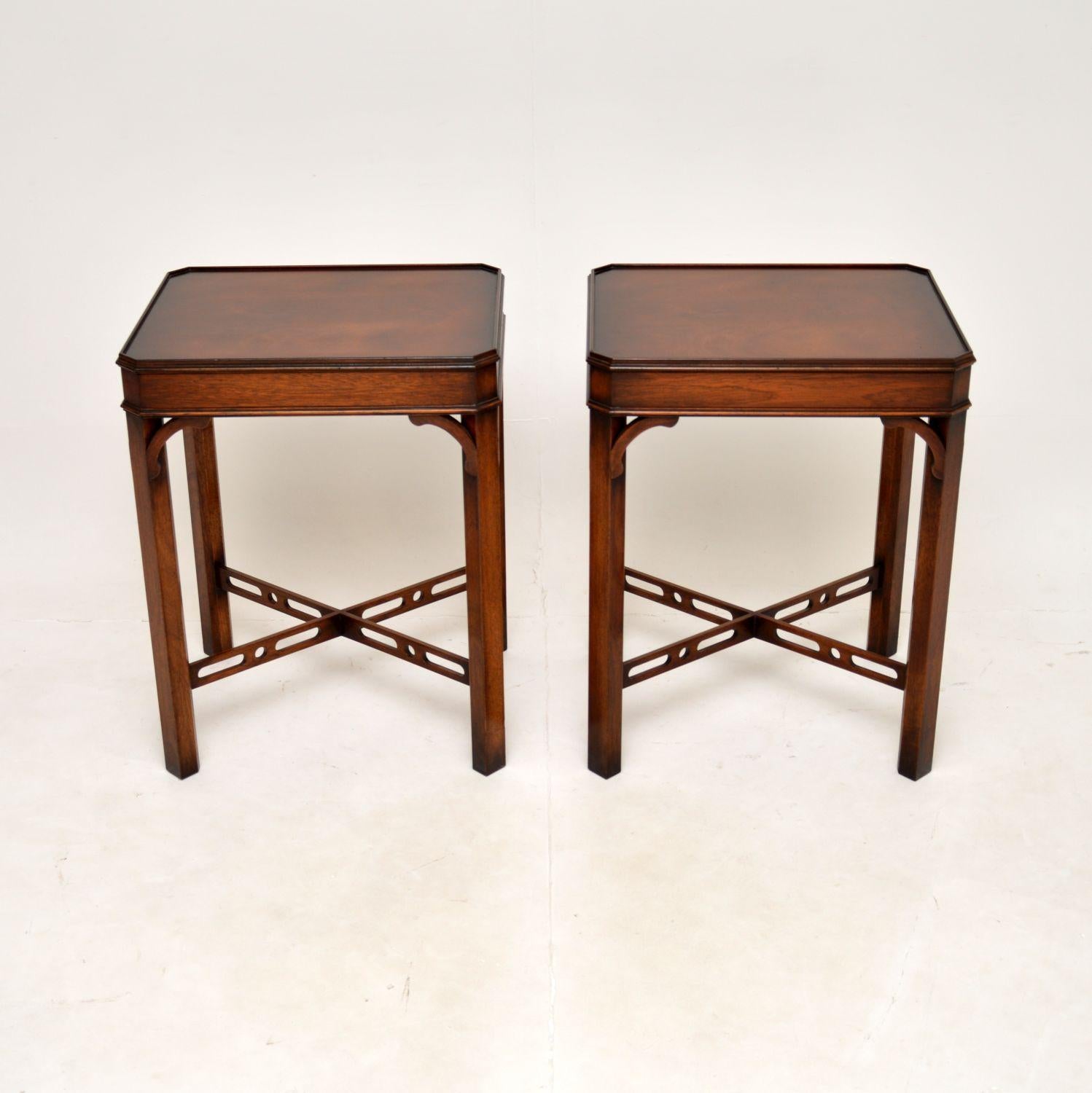 A smart and very useful pair of antique side tables in the Georgian style. There were made in England, they date from around the 1950’s.

They are of excellent quality and are a useful size to be used as lamp tables. The rectangular tops have canted