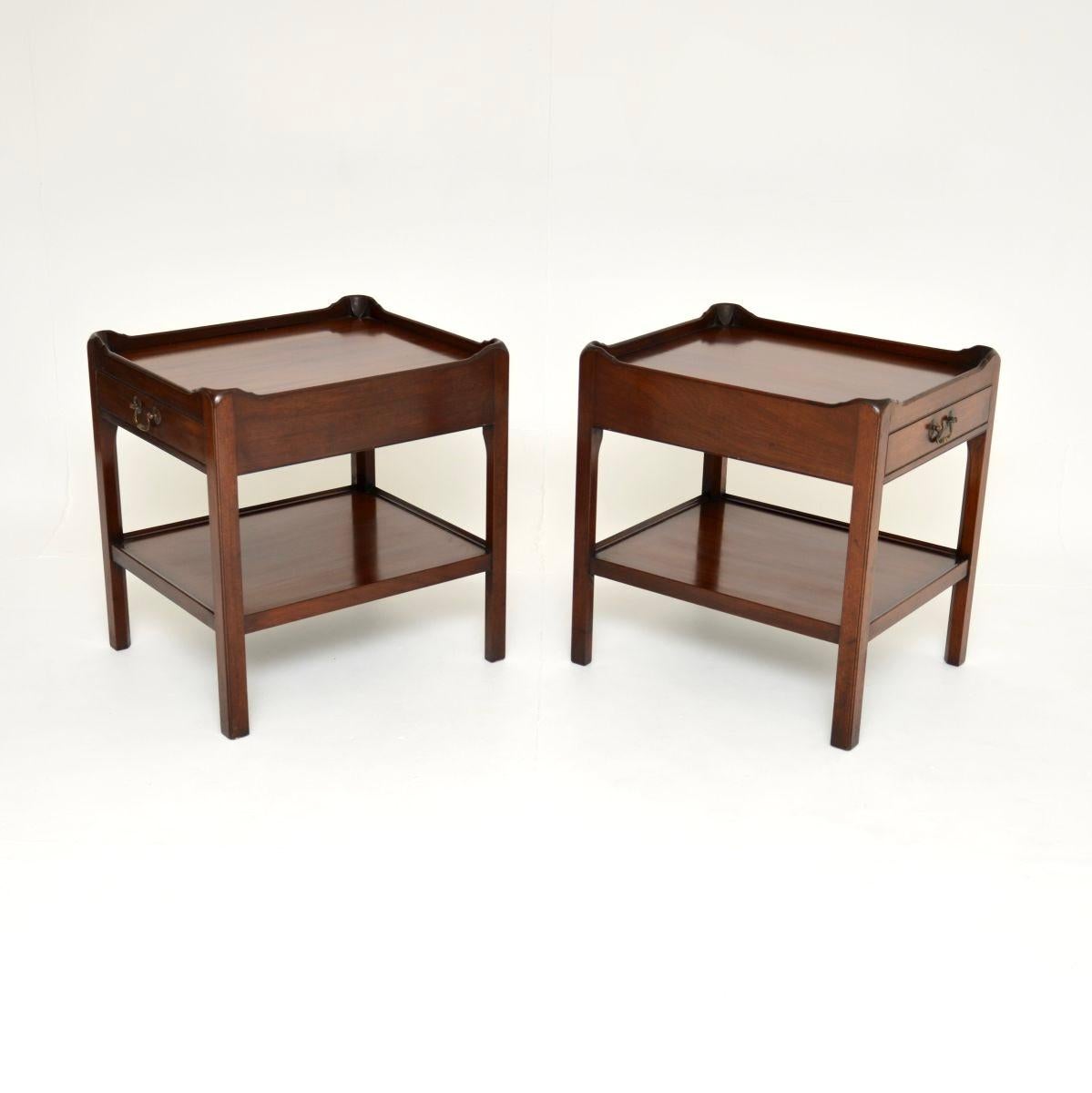 British Pair of Antique Georgian Style Side Tables For Sale