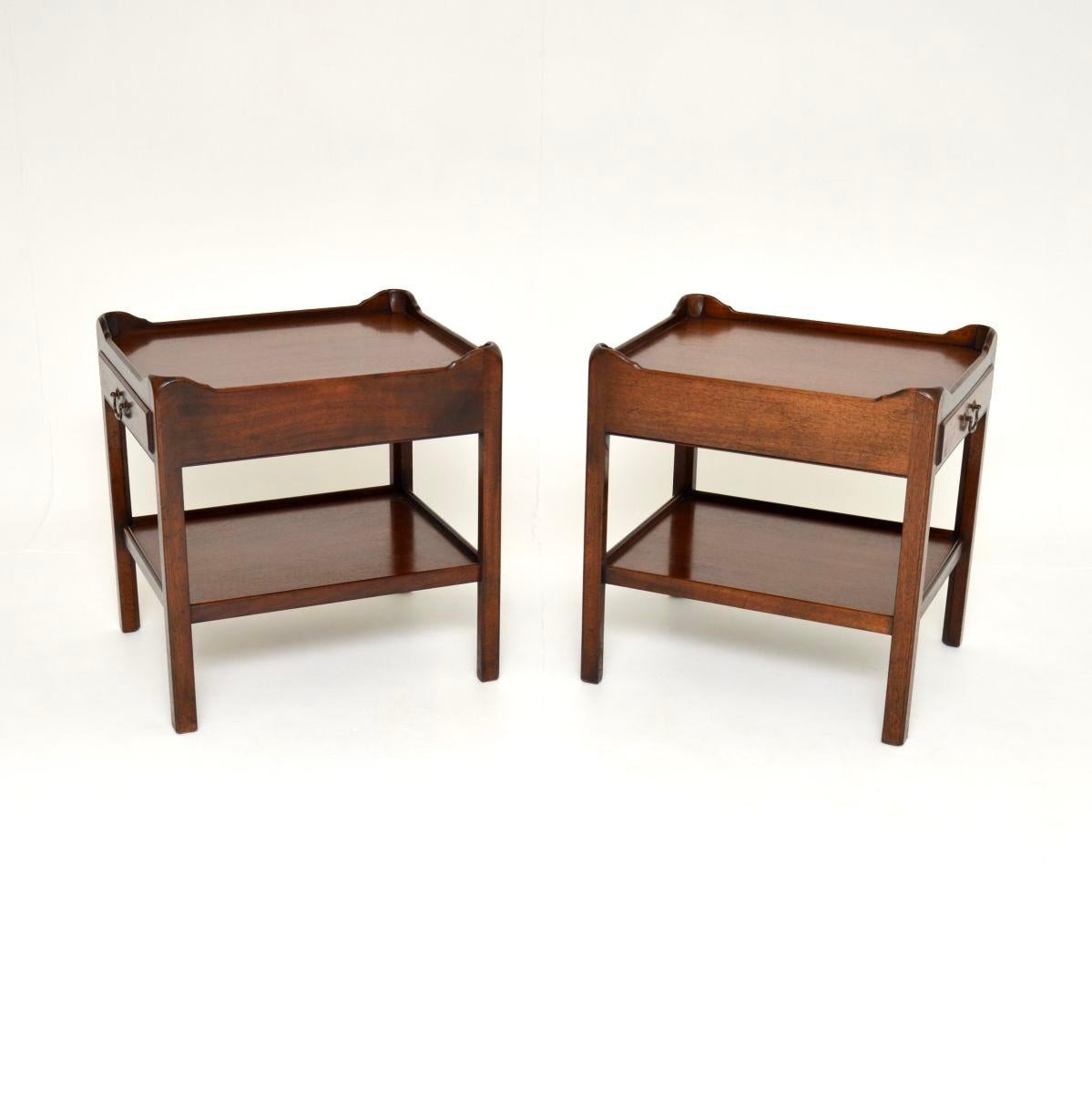 Pair of Antique Georgian Style Side Tables In Good Condition For Sale In London, GB