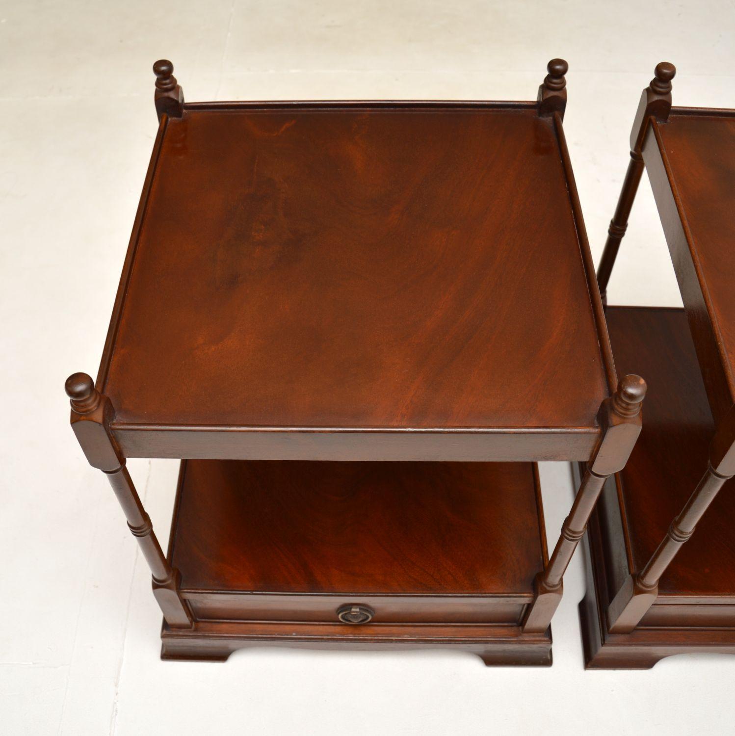 Pair of Antique Georgian Style Side Tables For Sale 1