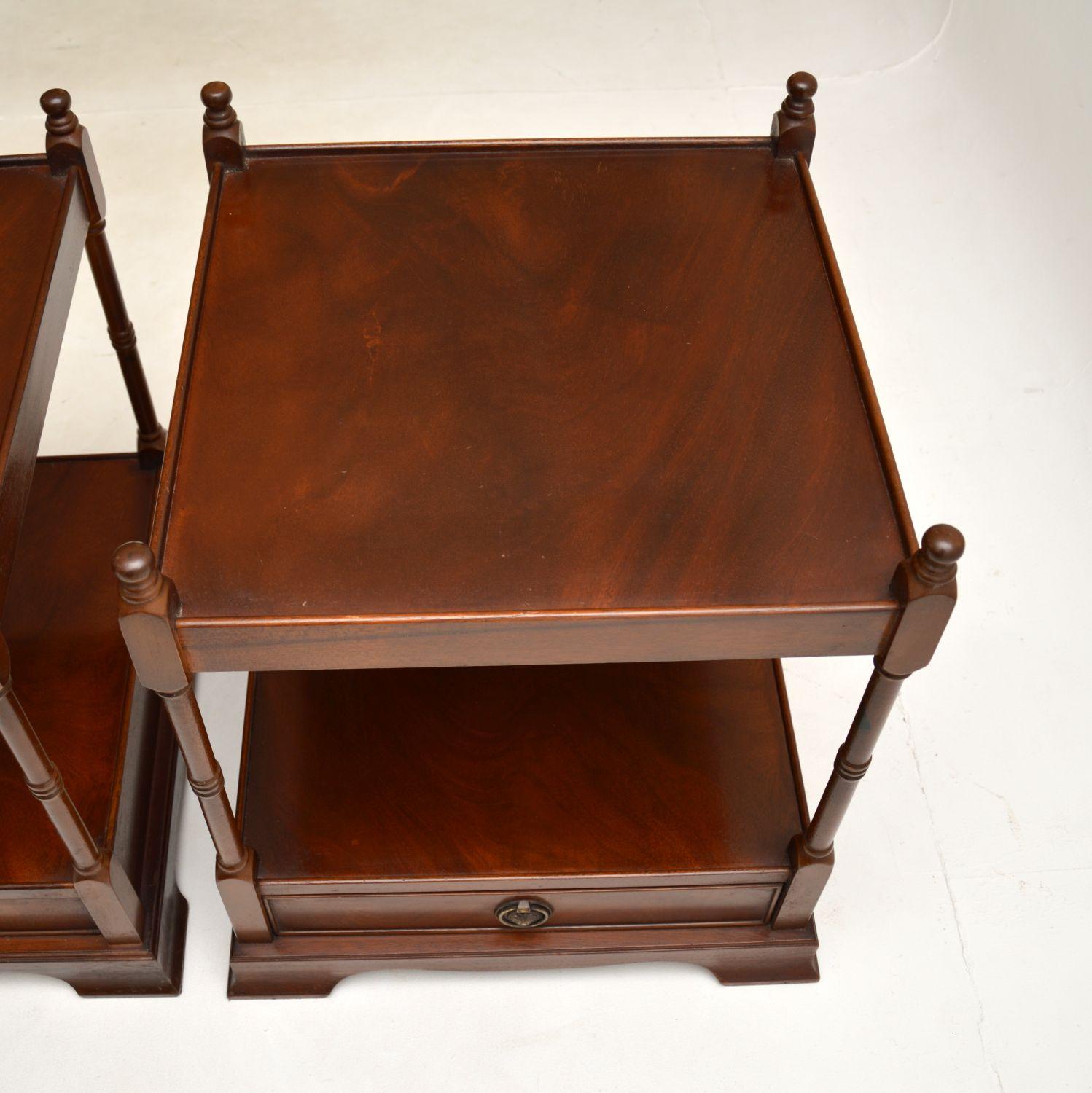 Pair of Antique Georgian Style Side Tables For Sale 2