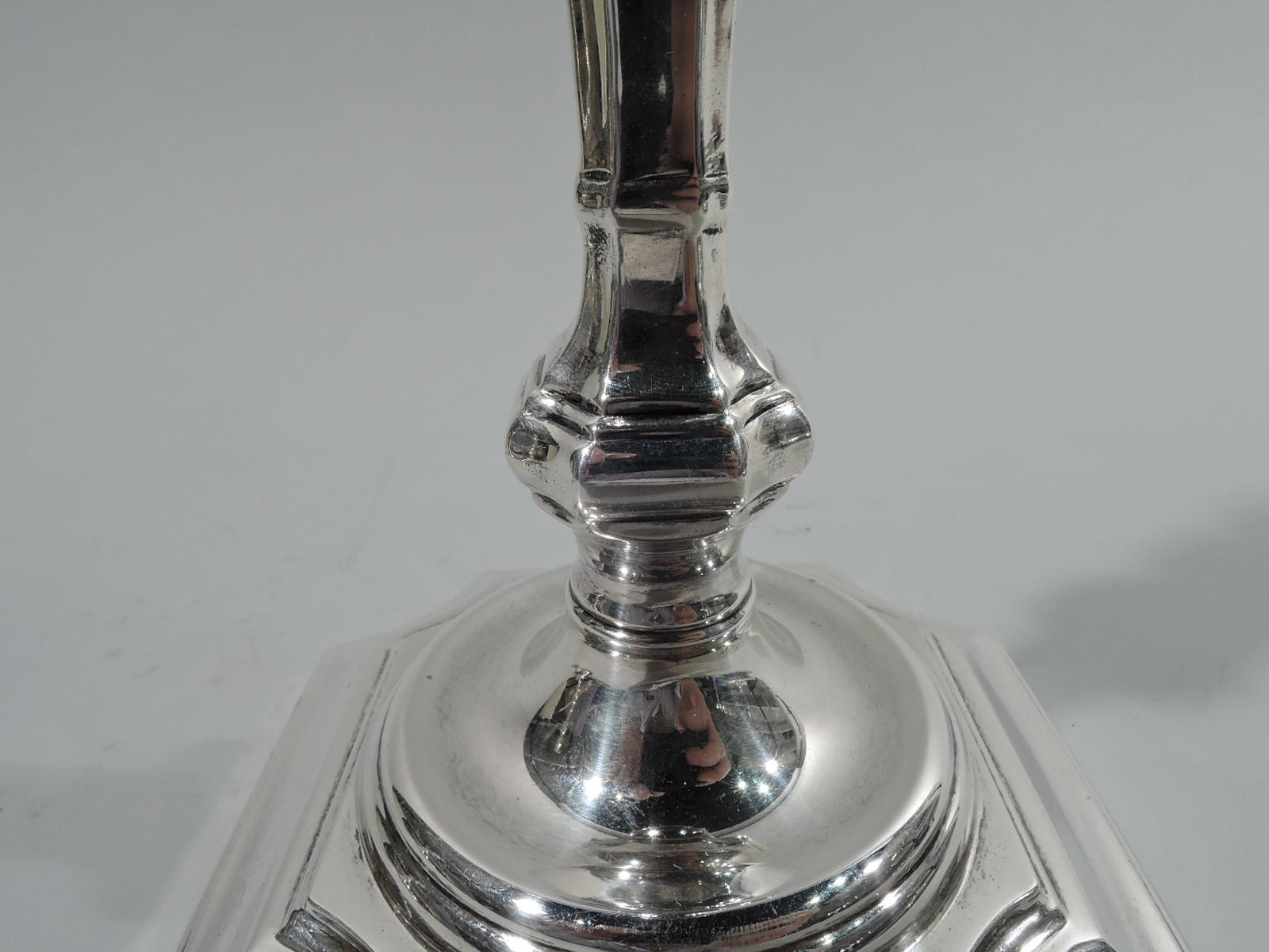 Pair of Antique Georgian-Style Sterling Silver Candlesticks In Excellent Condition In New York, NY