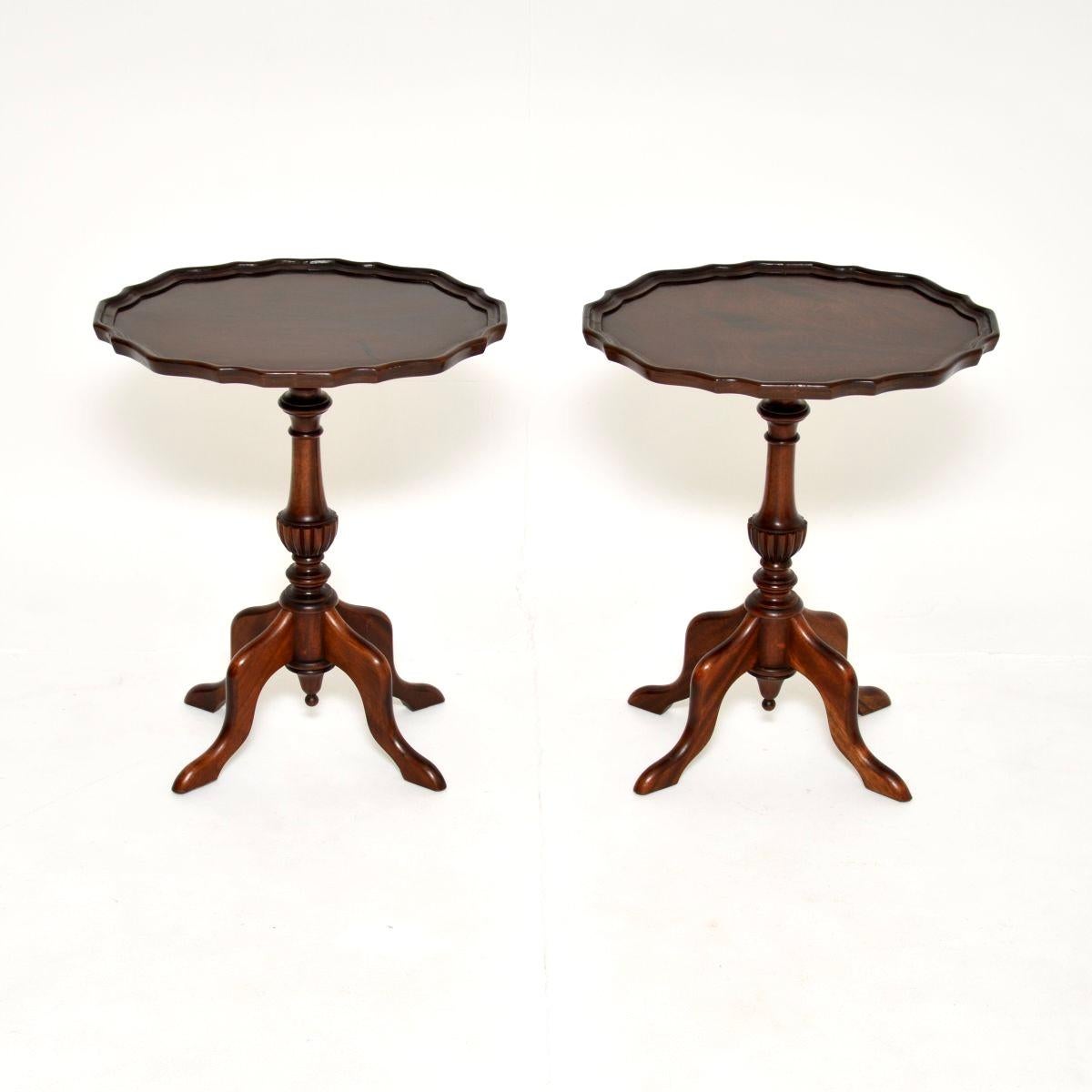 A smart and extremely well made pair of antique wine tables. They were made in England, they date from around the 1930’s period.

They are of superb quality and are a very useful size. They are perfect for resting drinks and objects, they are petite