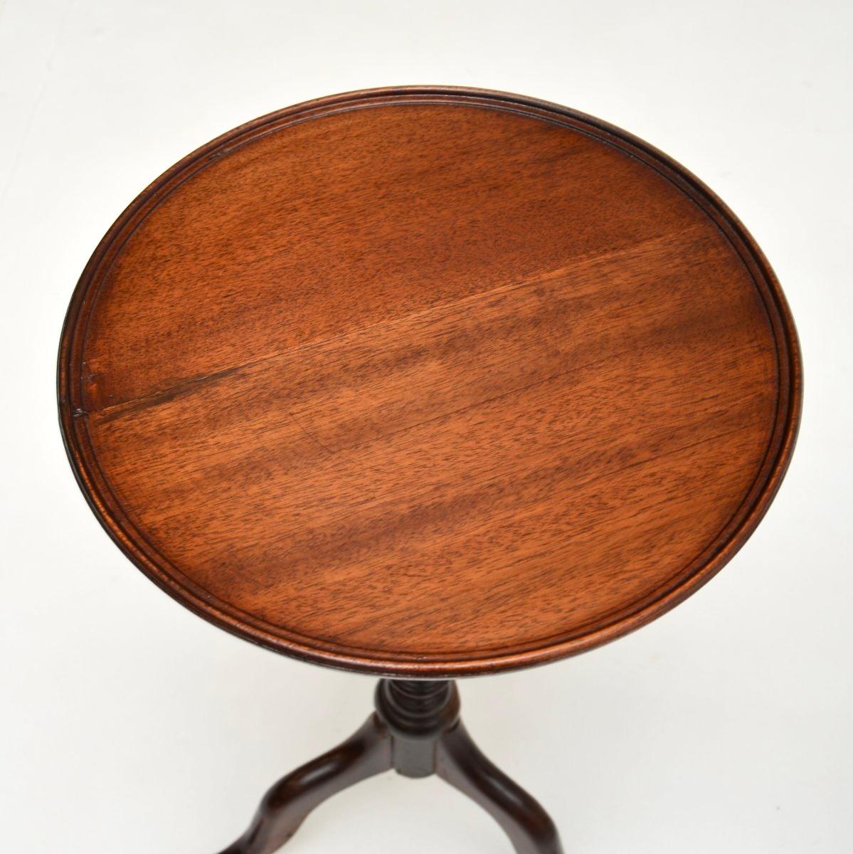 Mid-20th Century Pair of Antique Georgian Style Wine Tables