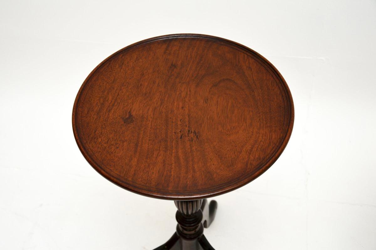 Bois Paire de tables à vin anciennes de style géorgien en vente