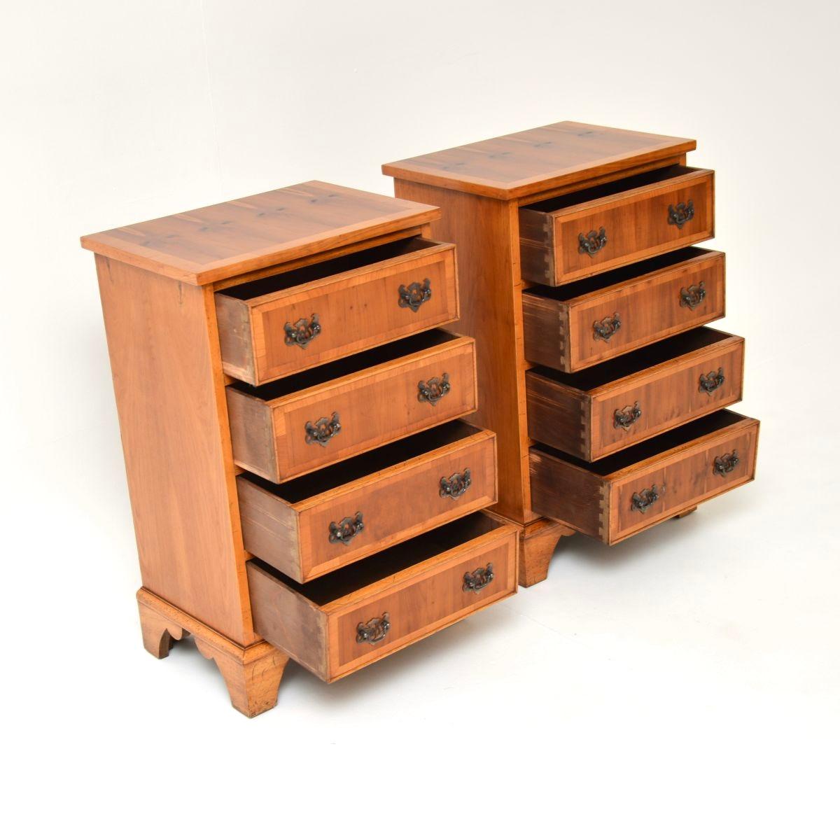 Mid-20th Century Pair of Antique Georgian Style Yew Wood Bedside Chests For Sale