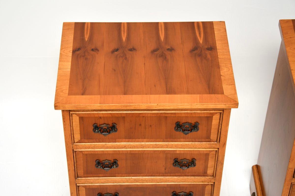 Pair of Antique Georgian Style Yew Wood Bedside Chests For Sale 1