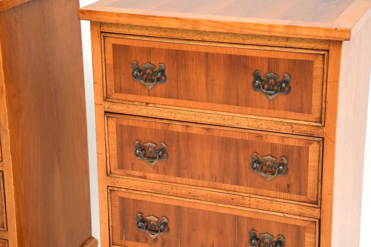 Pair of Antique Georgian Style Yew Wood Bedside Chests For Sale 3